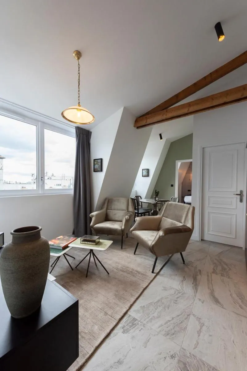 Other in O'Lord, 4 Etoiles, Residence de Luxe Champs-Elysees