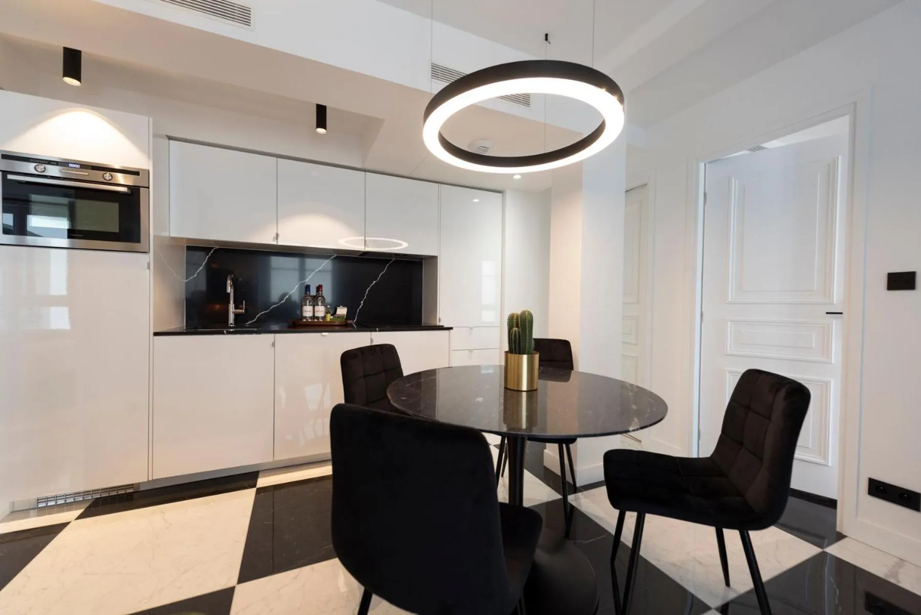 Other in O'Lord, 4 Etoiles, Residence de Luxe Champs-Elysees