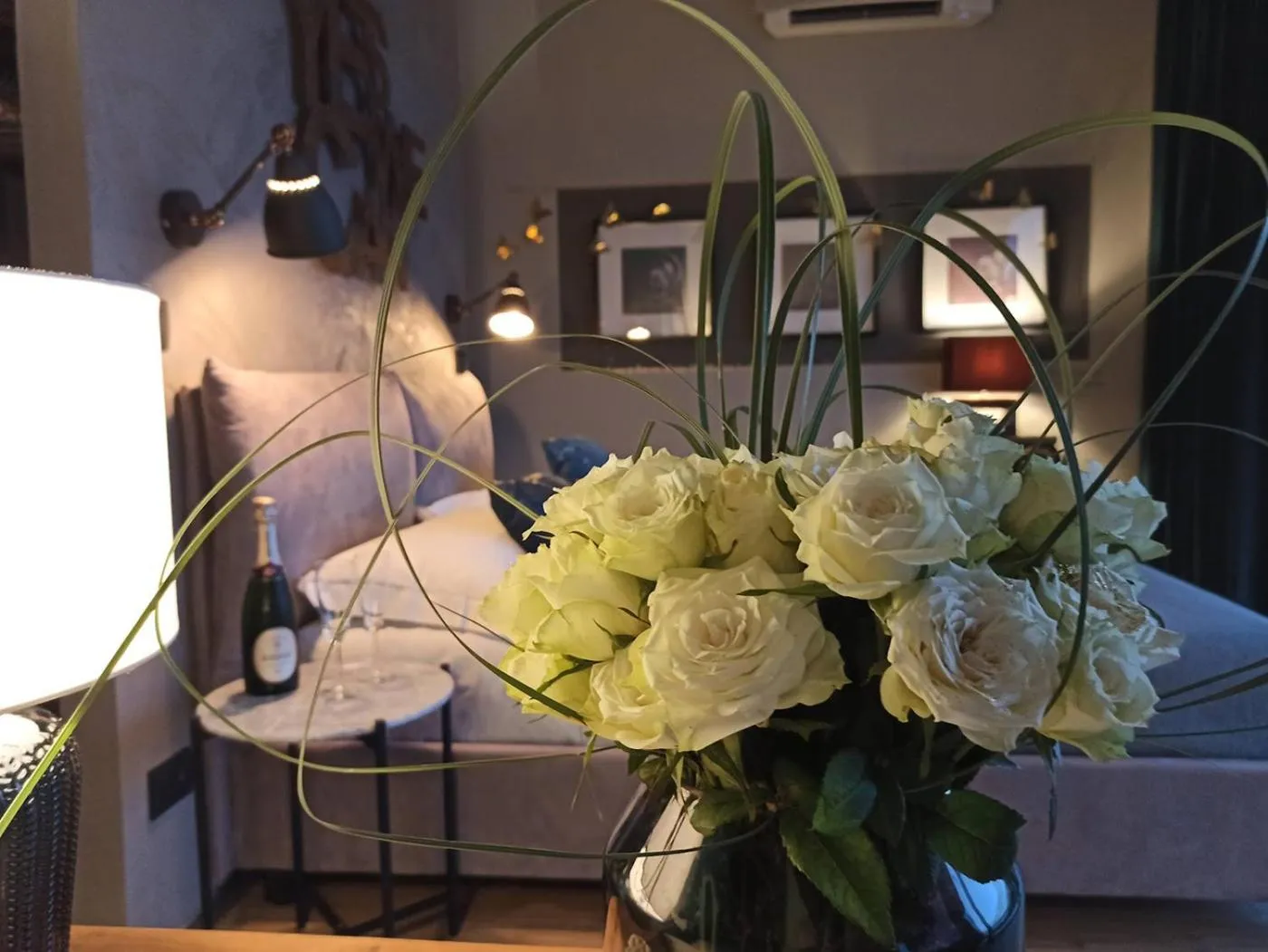 Decorative detail in The Lake House