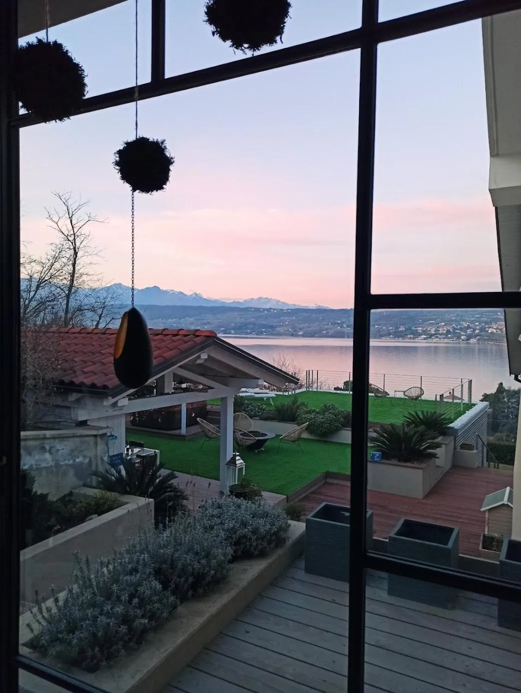 Living room in The Lake House