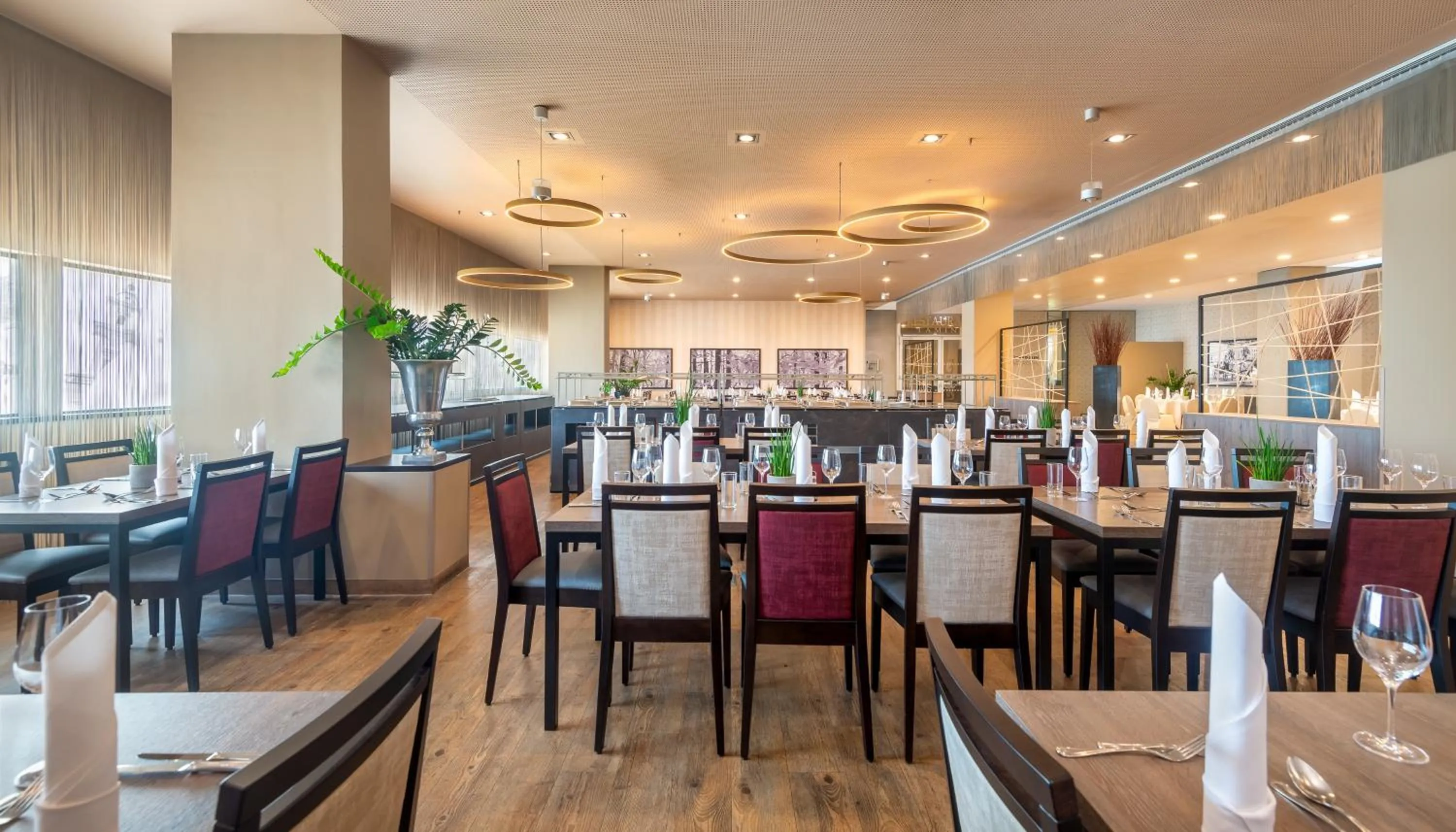 Restaurant/places to eat in Wyndham Grand Salzburg Conference Centre