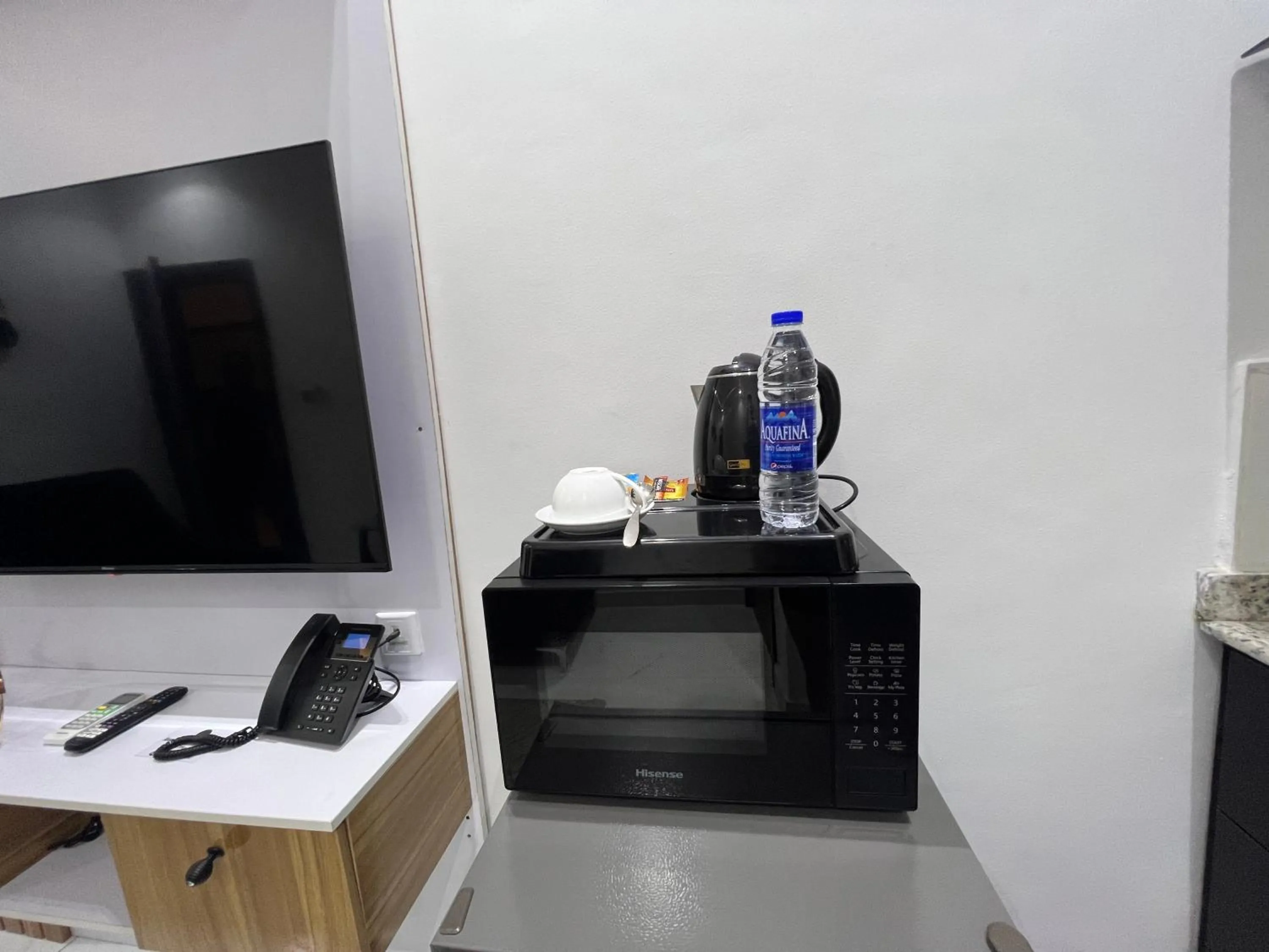 TV and multimedia in Riviera Hotel, Apartments & Resorts