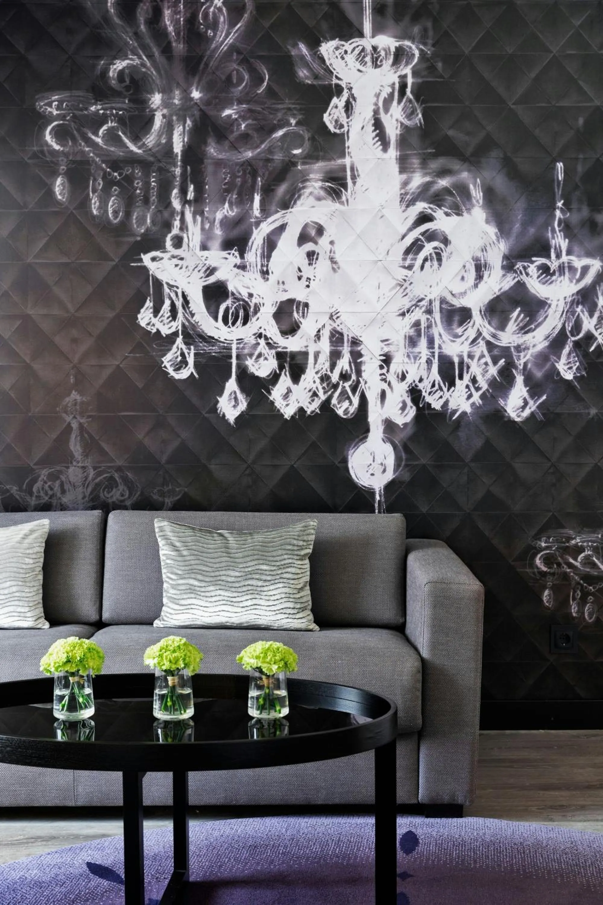 Photo of the whole room in Renaissance Vienna Schönbrunn Hotel