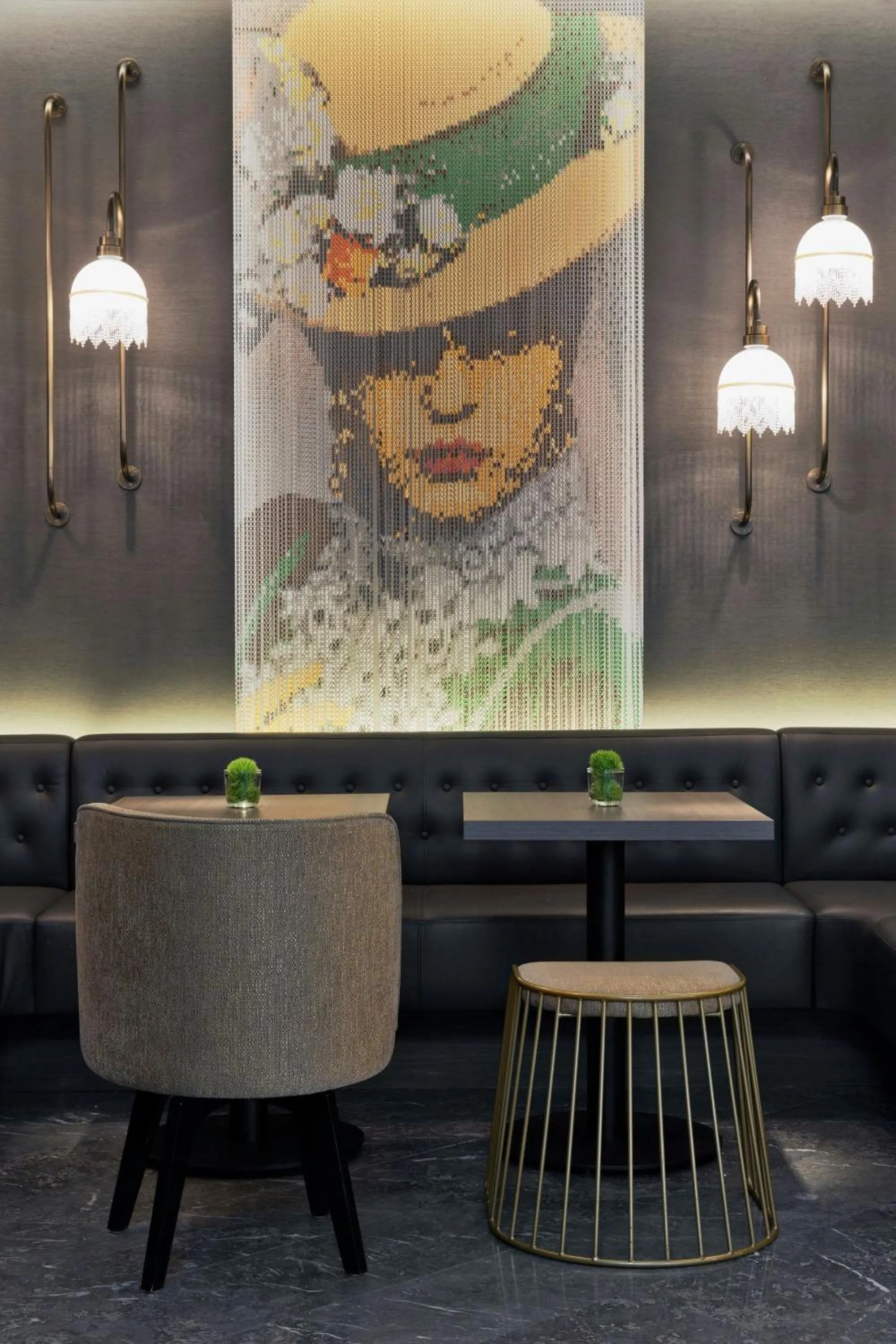 Lobby or reception in Renaissance Vienna Schönbrunn Hotel