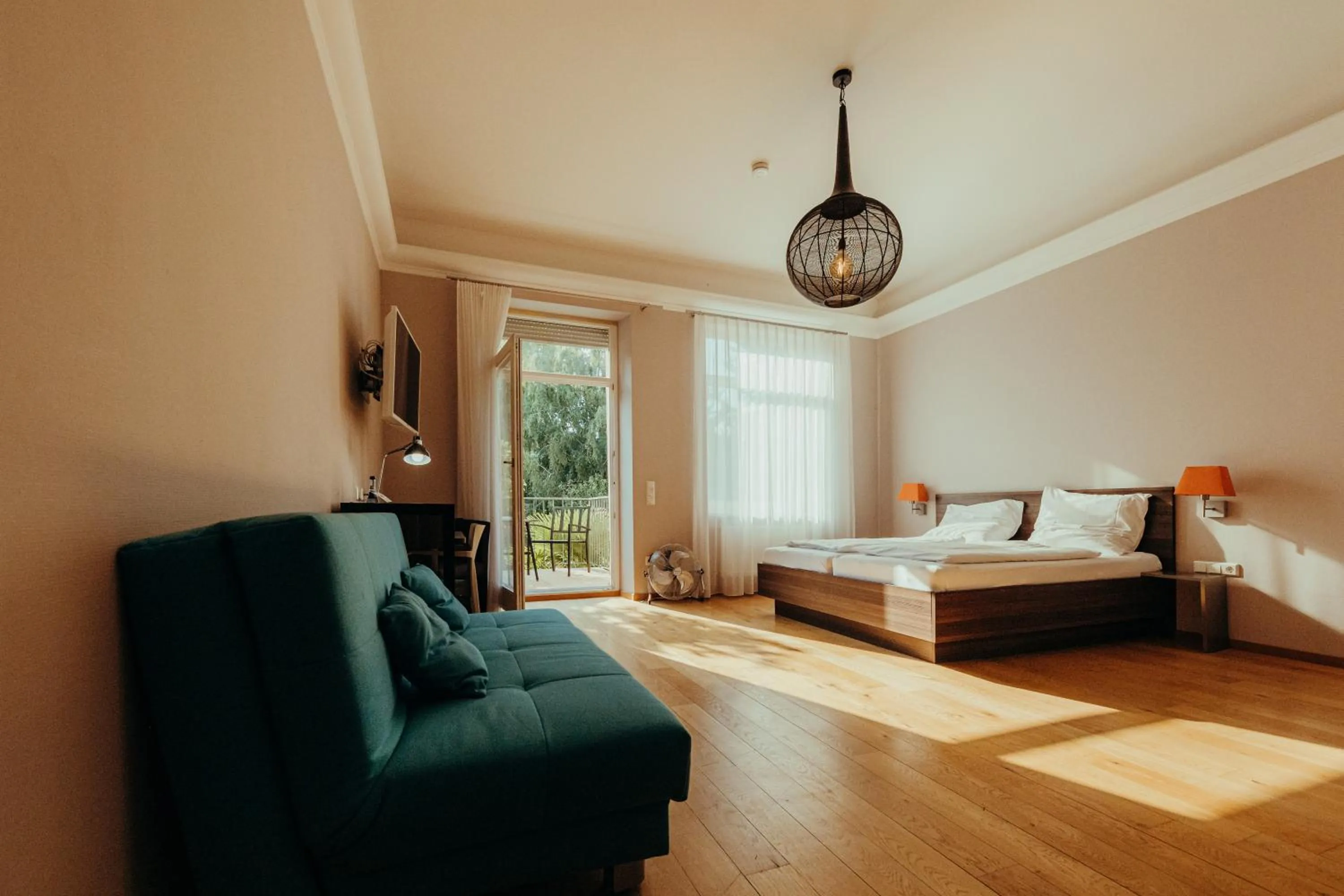 Photo of the whole room, Bed in BoardingWorld Heidelberg