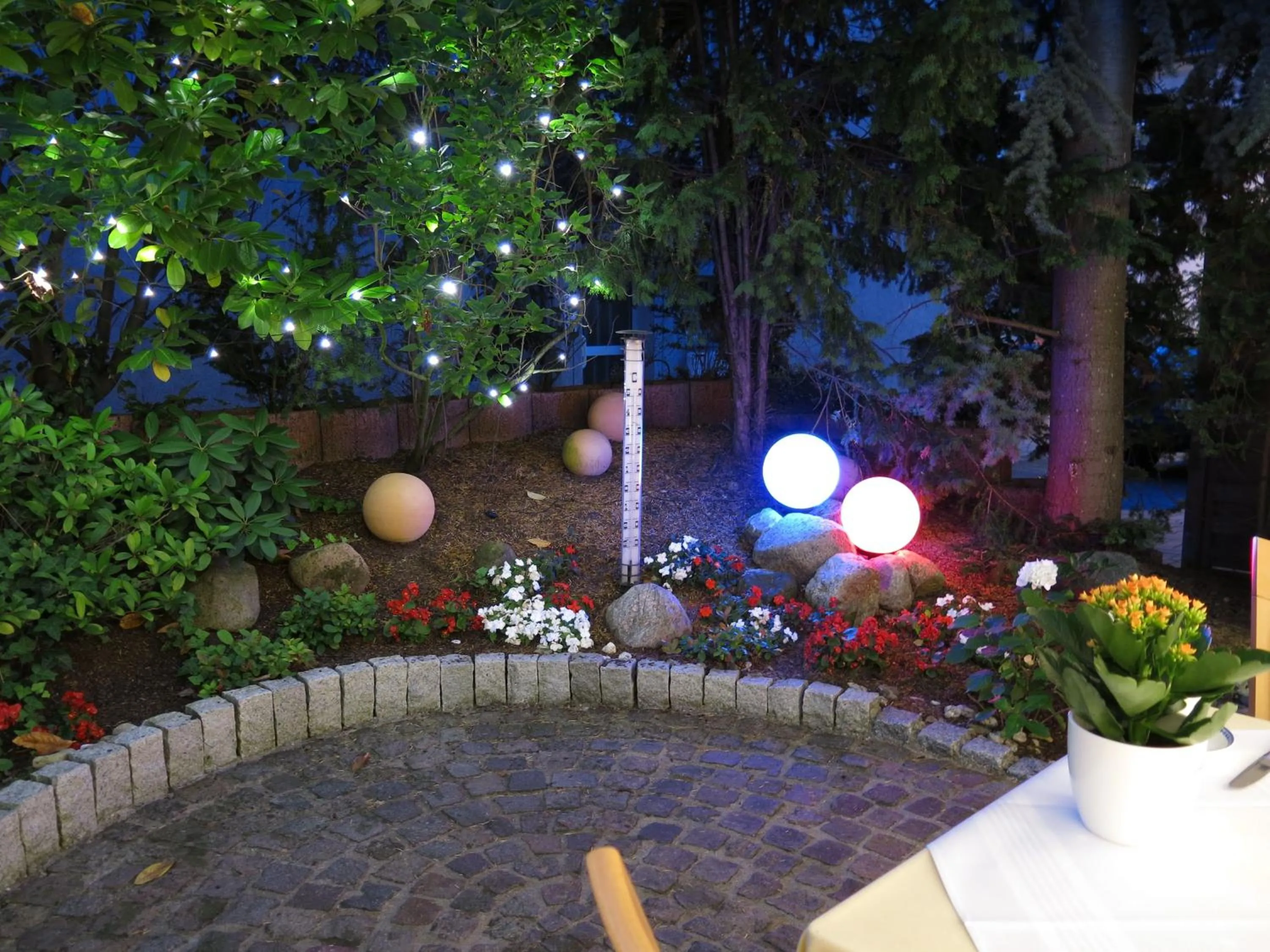 Night in Ambient Hotel Zum Schwan