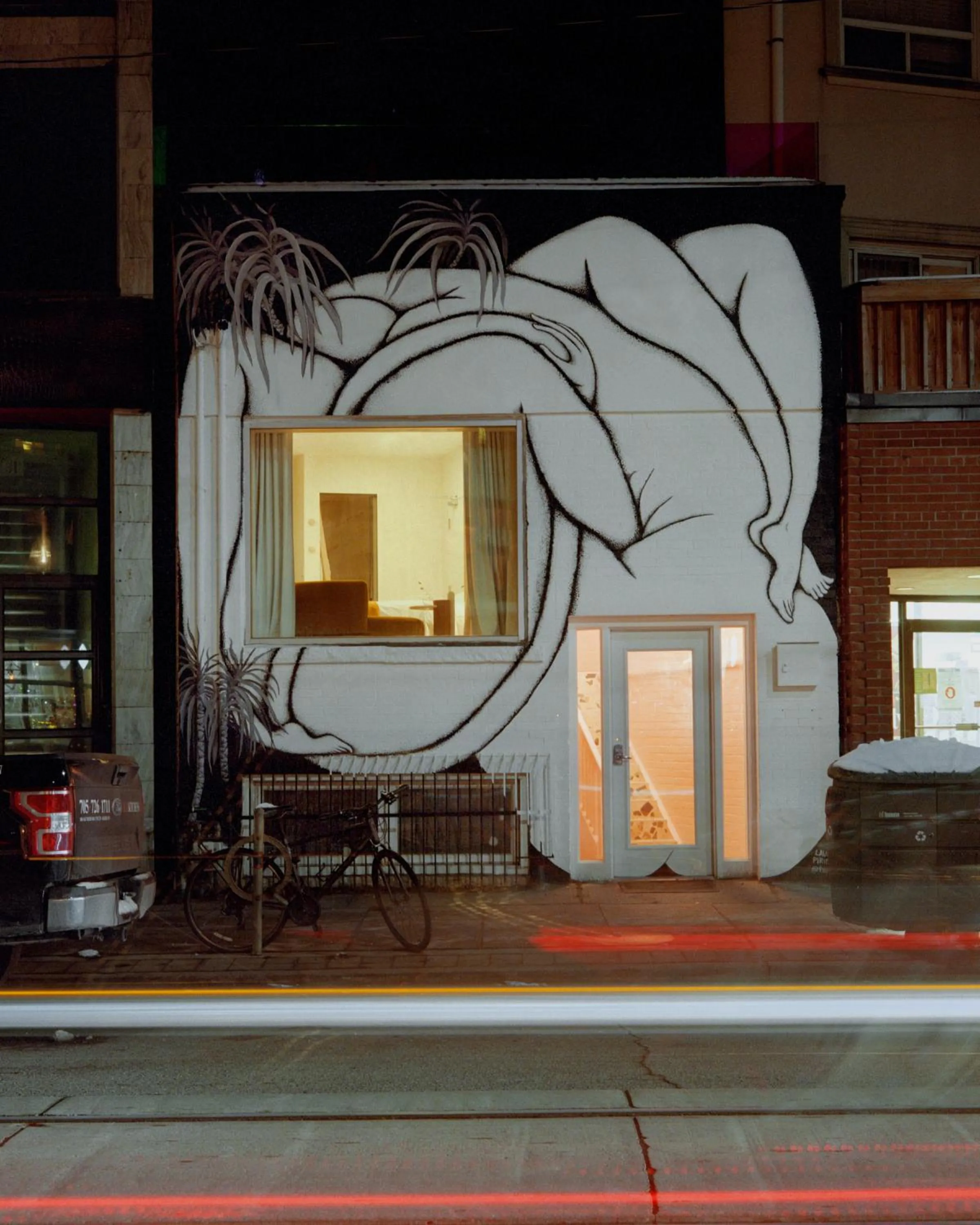 Facade/entrance in Ode