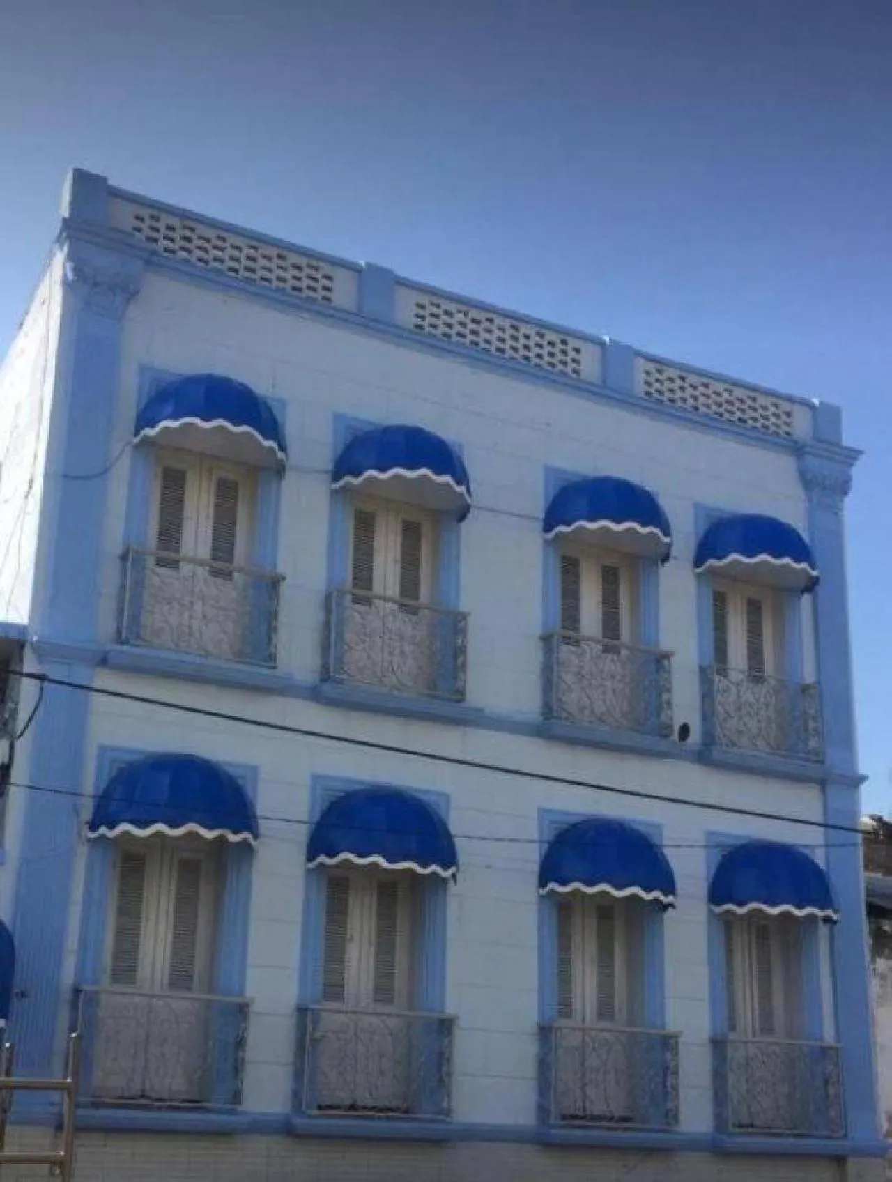 Property building in Casa Almar