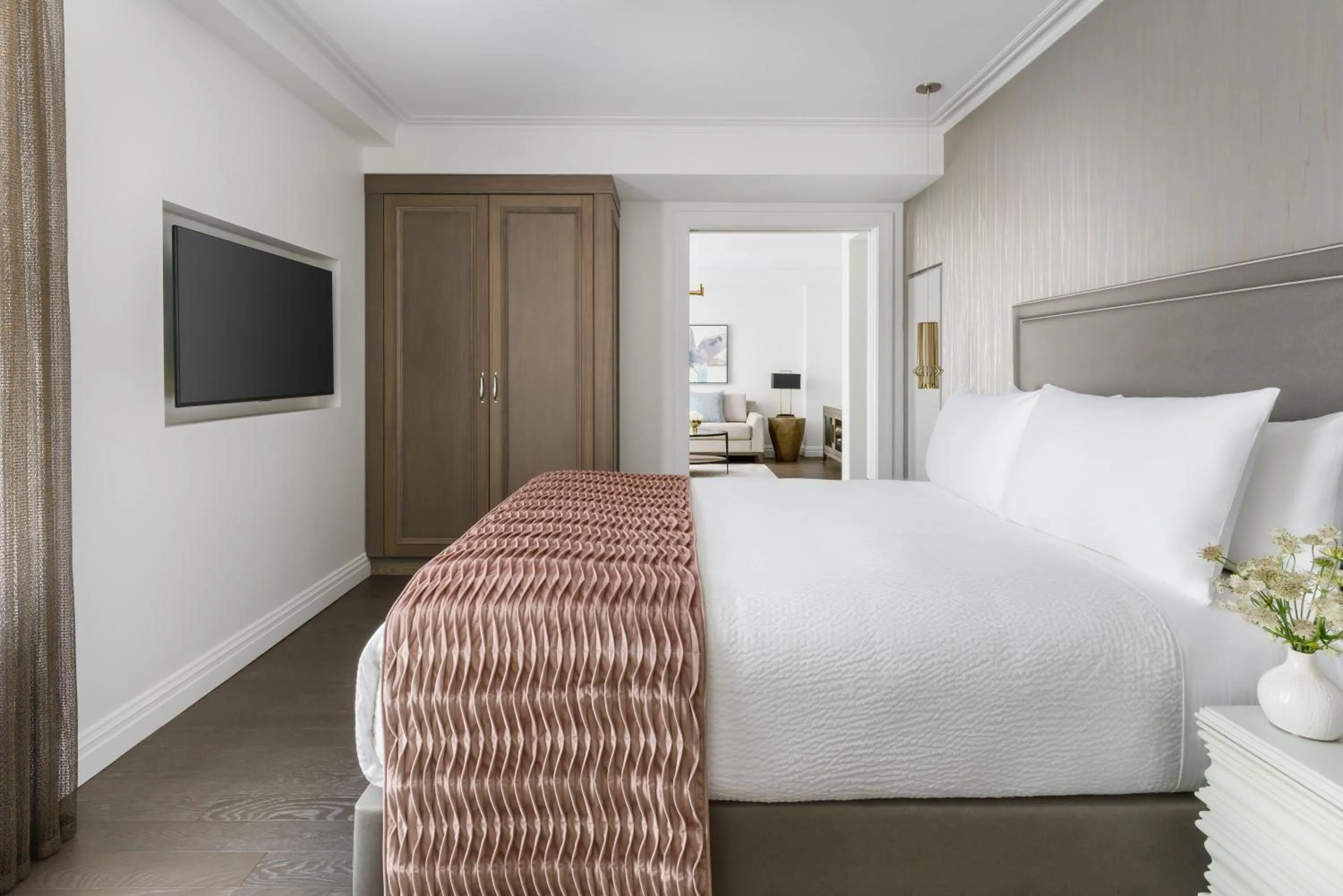 Bedroom, Bed in The Wallace Hotel