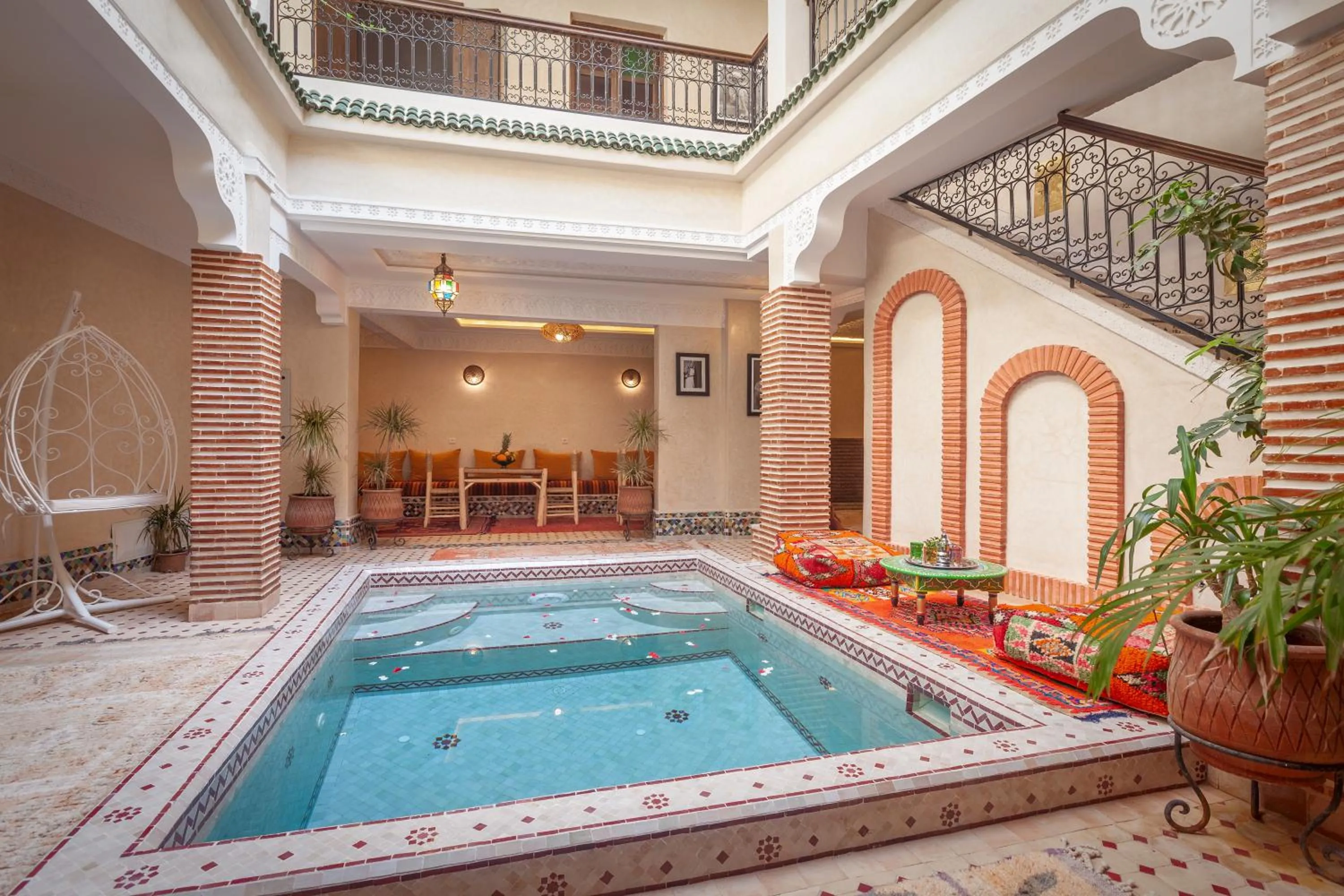 Swimming pool in Riad Salman