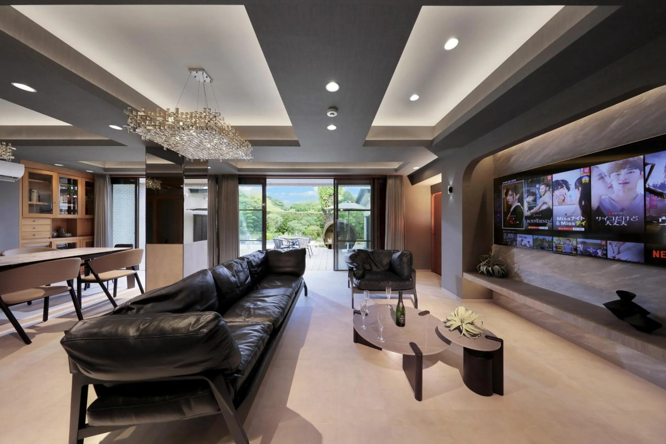 Living room in Crystal Besso Shirahama