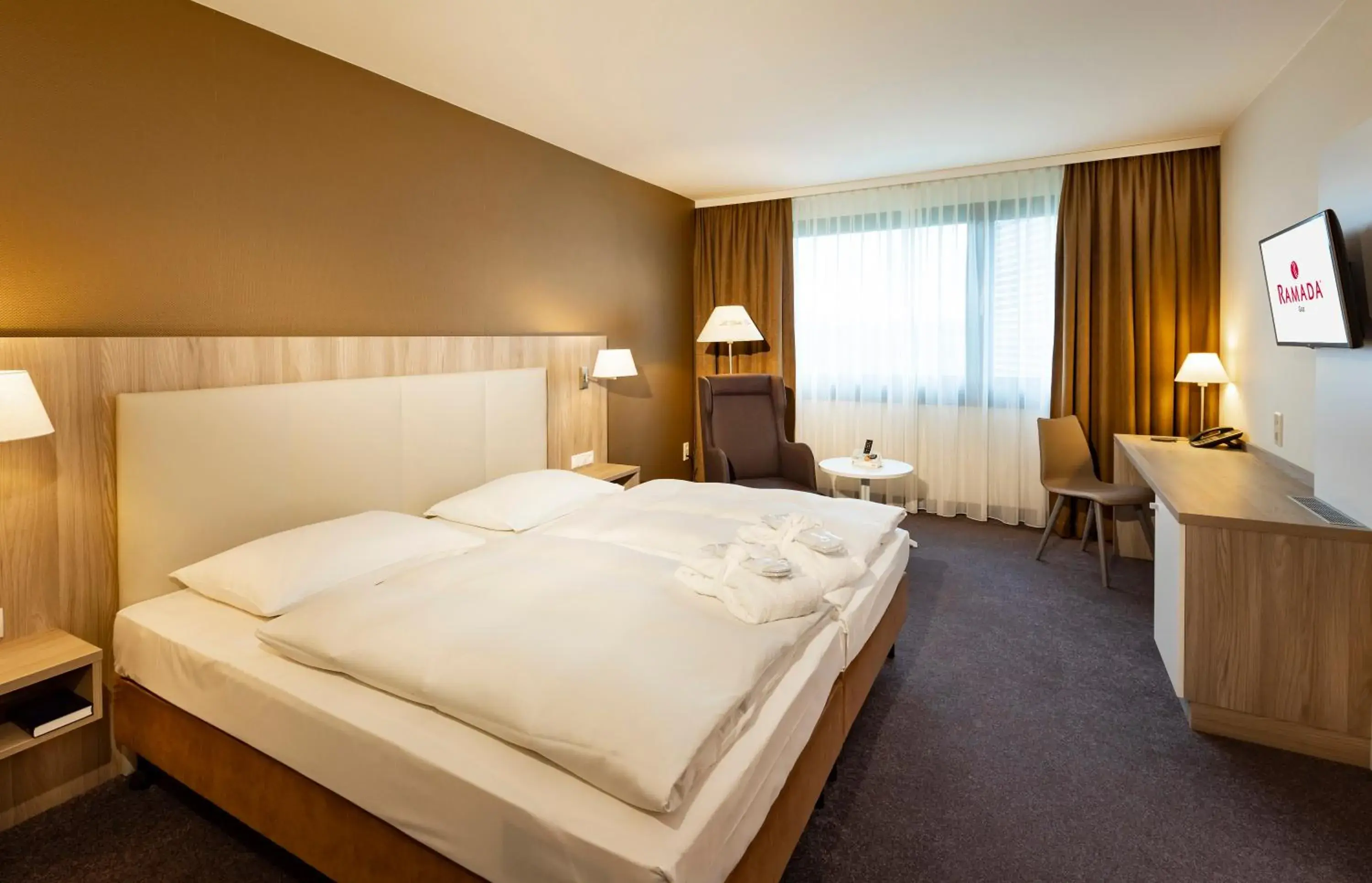 King Suite in Hotel Ramada by Wyndham Graz King Suite in Hotel Ramada by Wyndham Graz