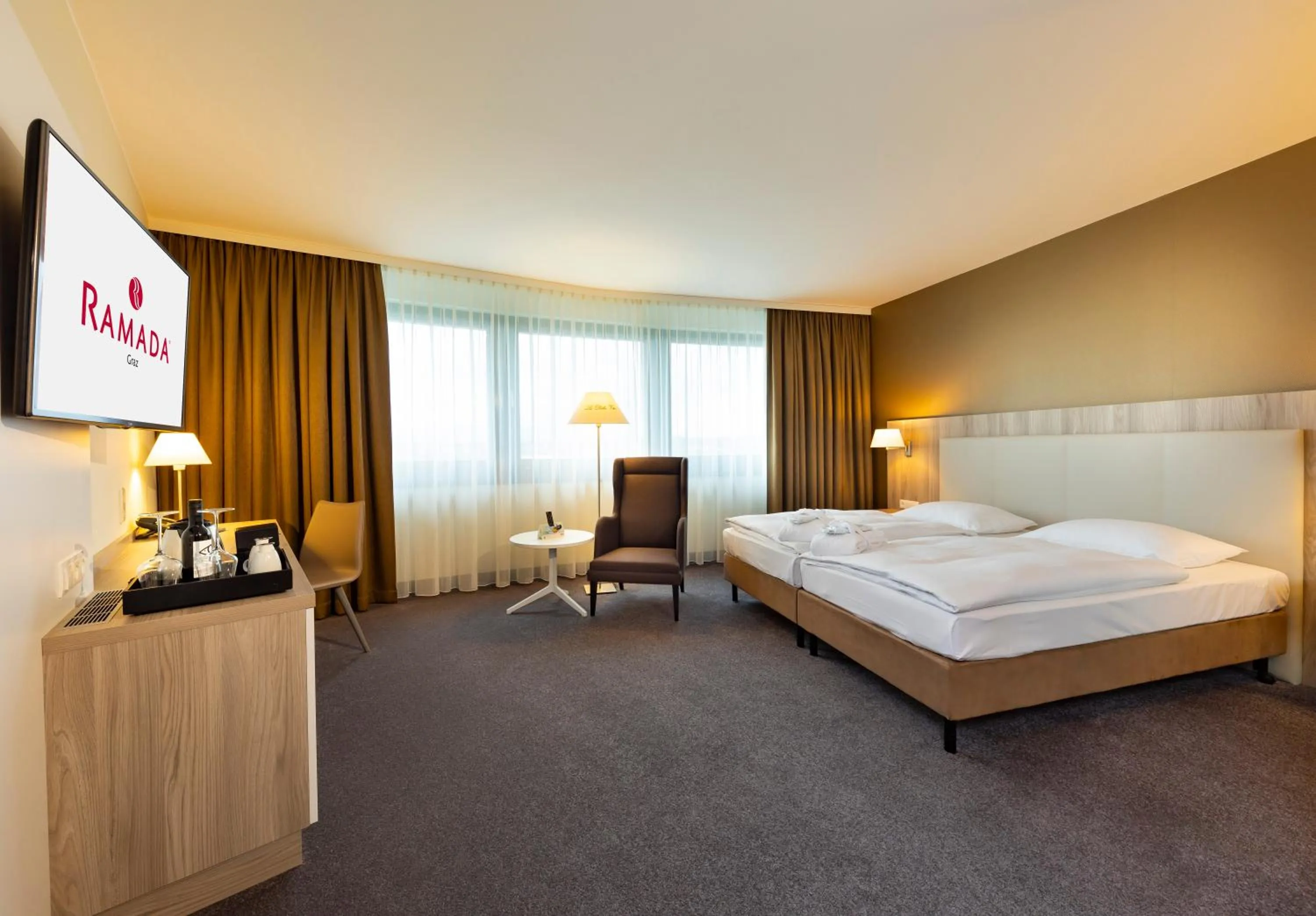Photo of the whole room in Hotel Ramada by Wyndham Graz