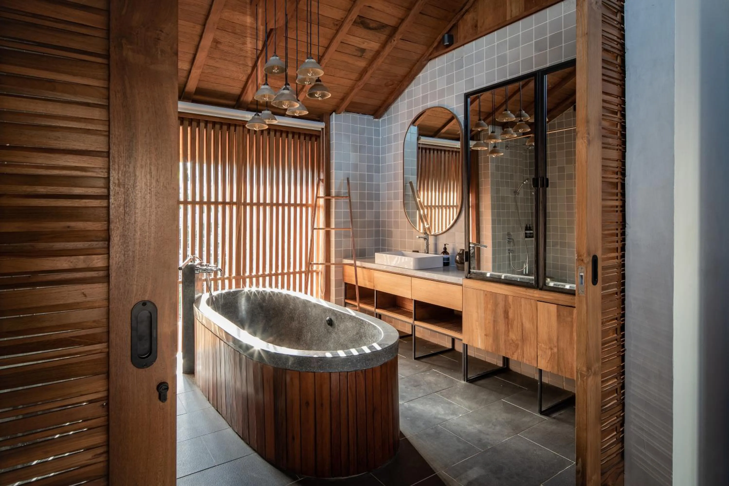 Bathroom in Tekuni 2