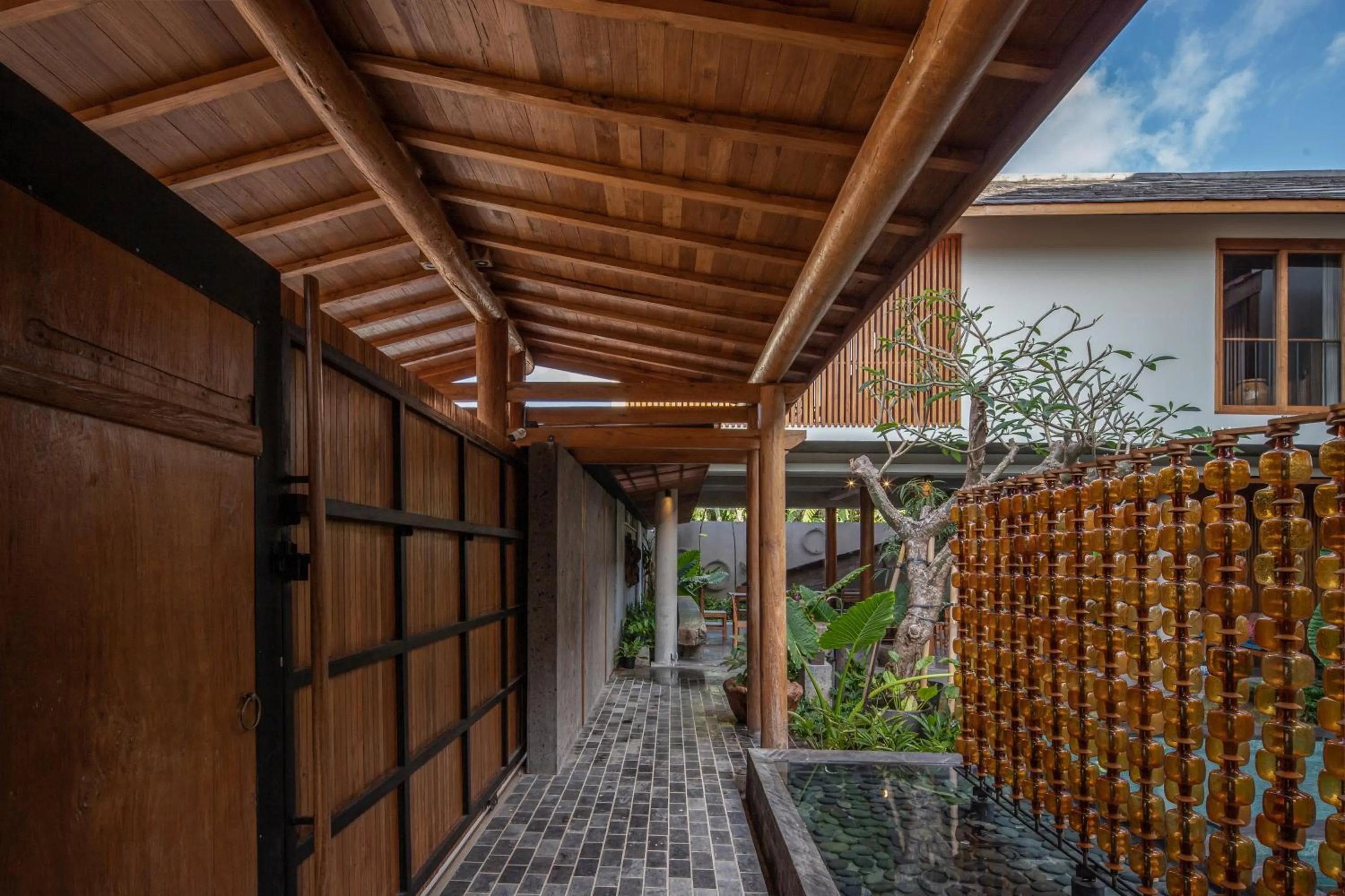 Property building in Tekuni 2