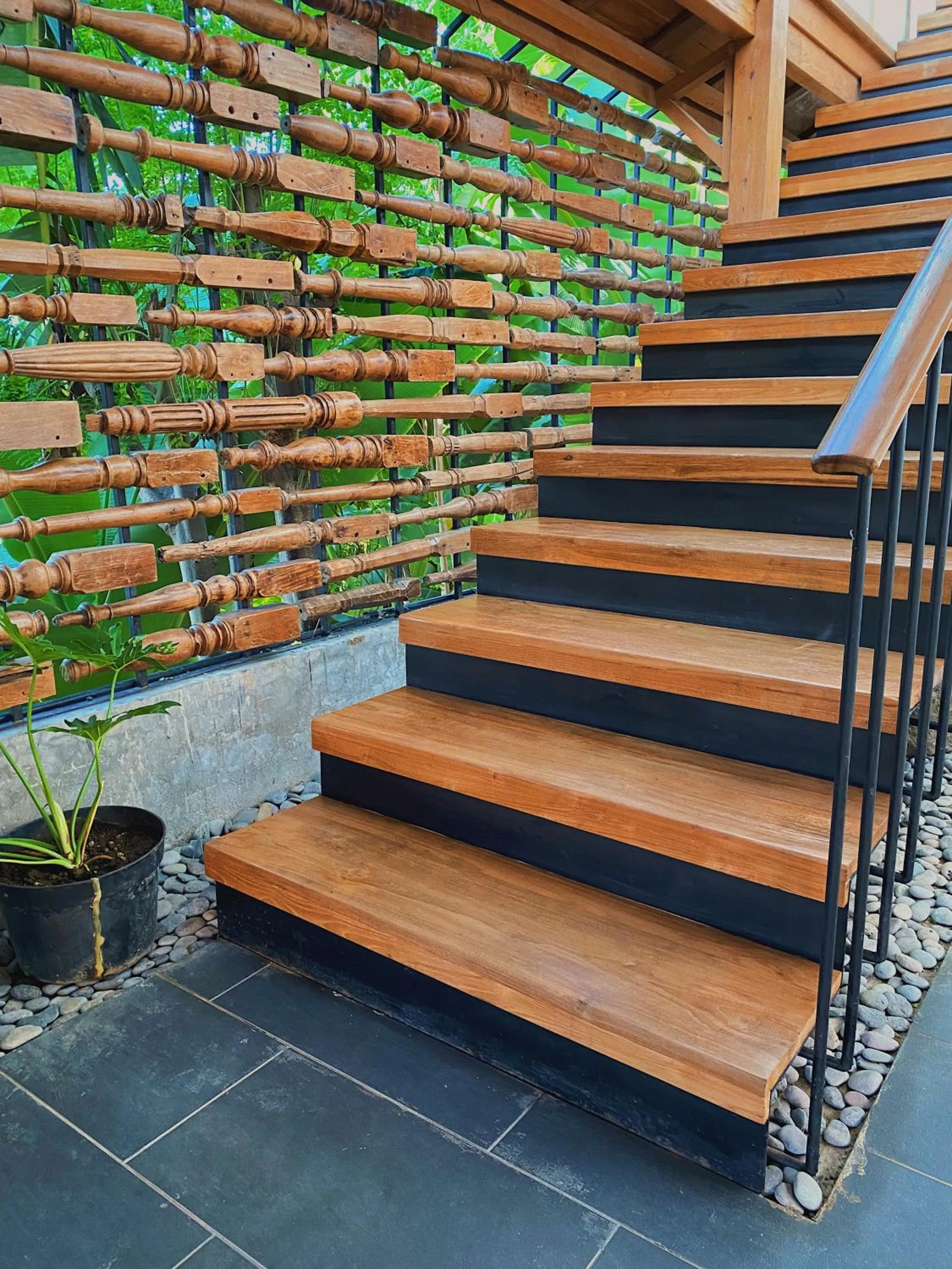 Property building in Tekuni 2