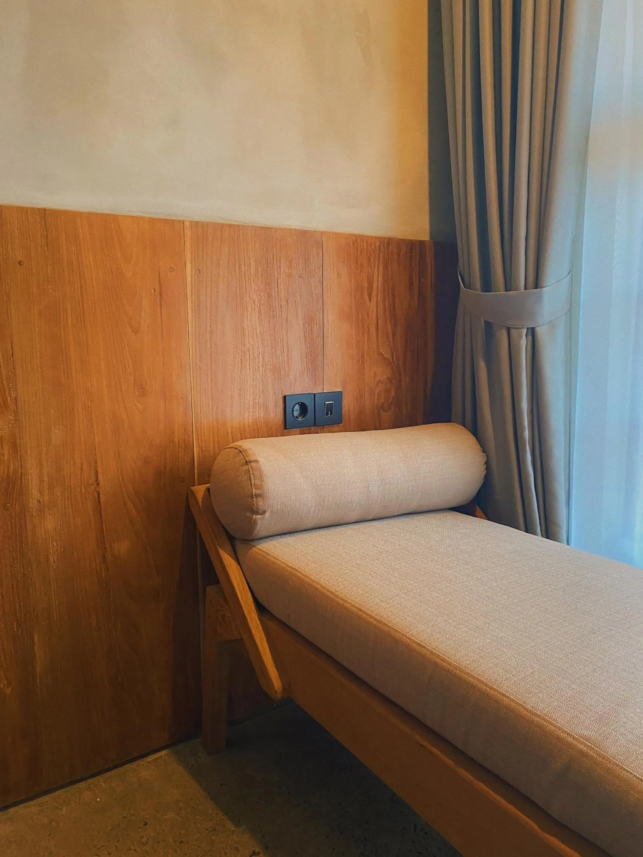 Bedroom, Bed in Tekuni 2