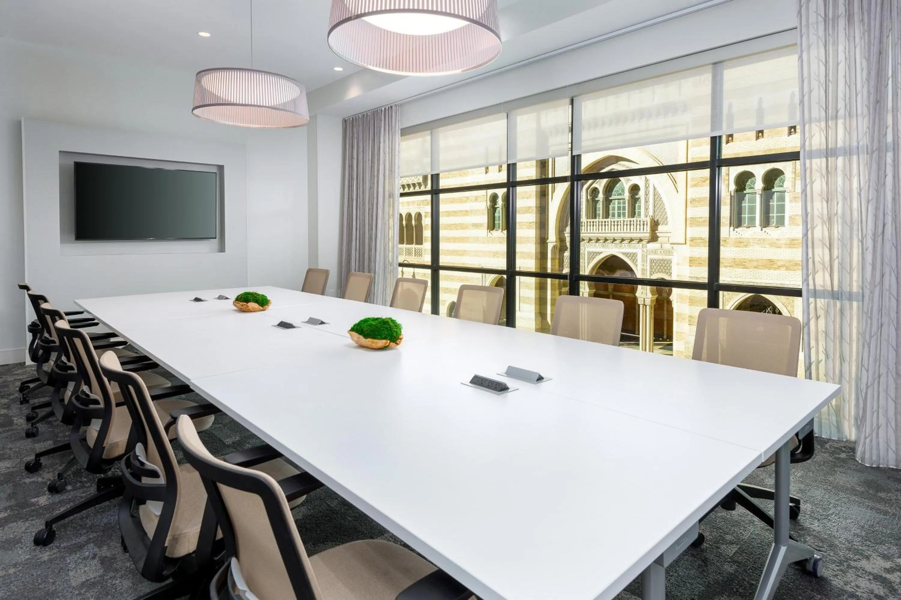 Meeting/conference room in Element Atlanta Midtown