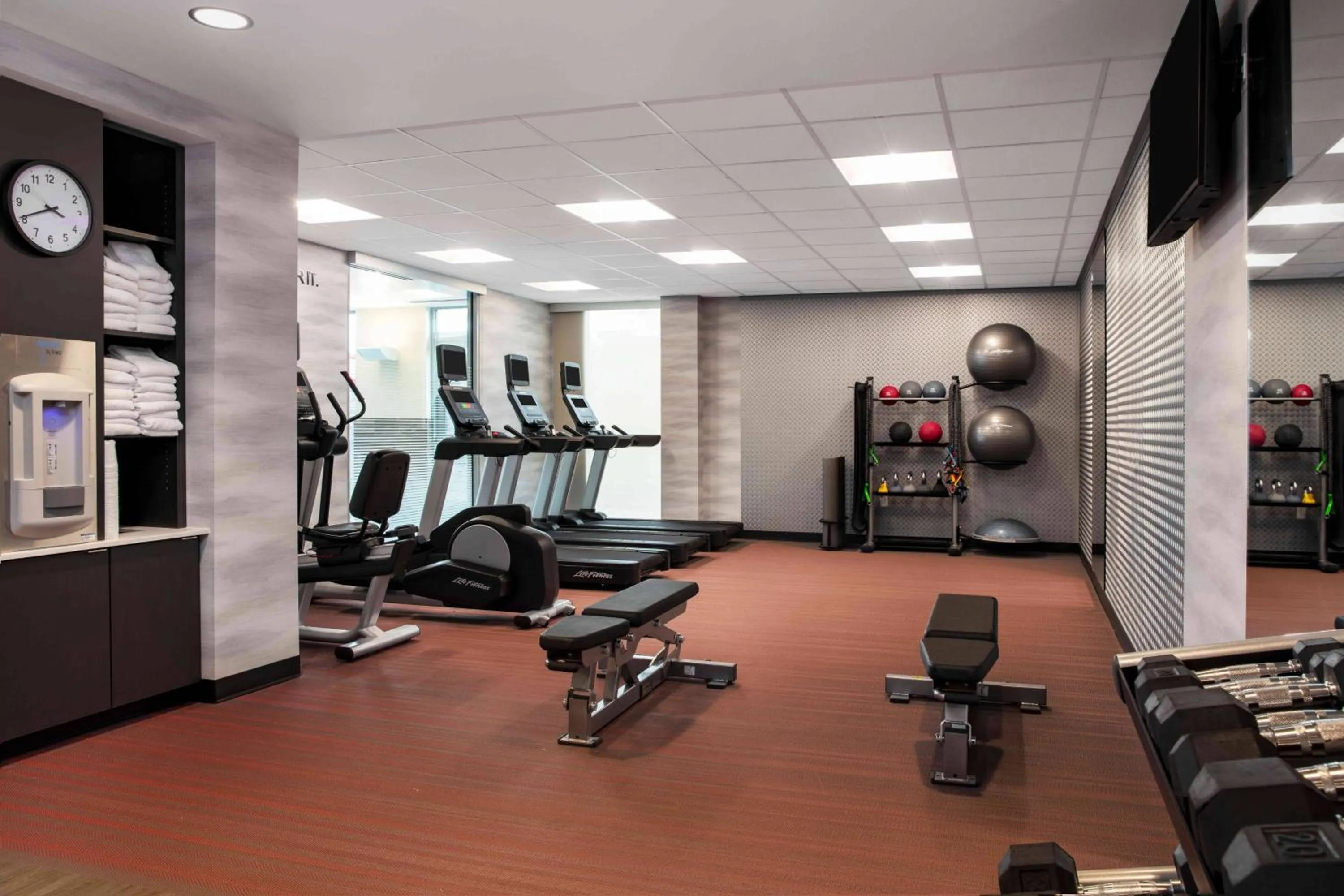 Fitness centre/facilities in Fairfield by Marriott Inn & Suites Lewisburg