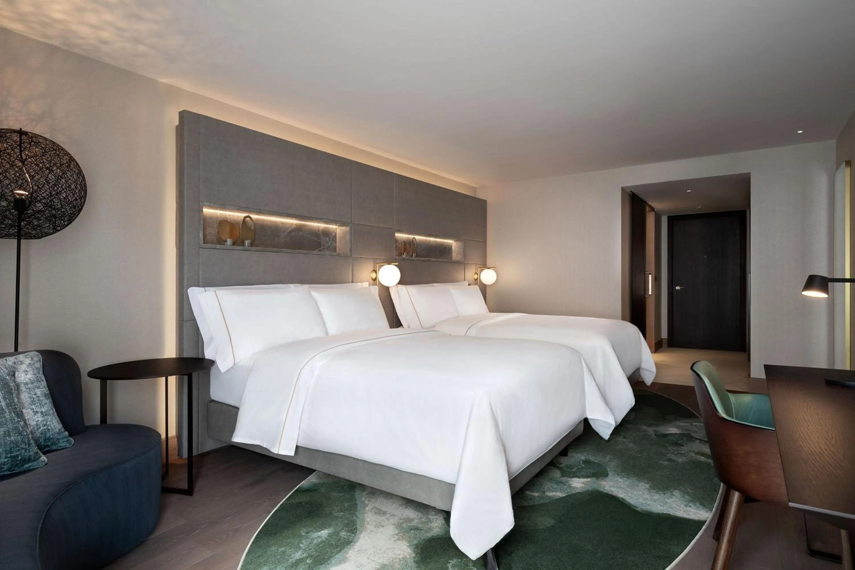 Photo of the whole room, Bed in The Westin London City