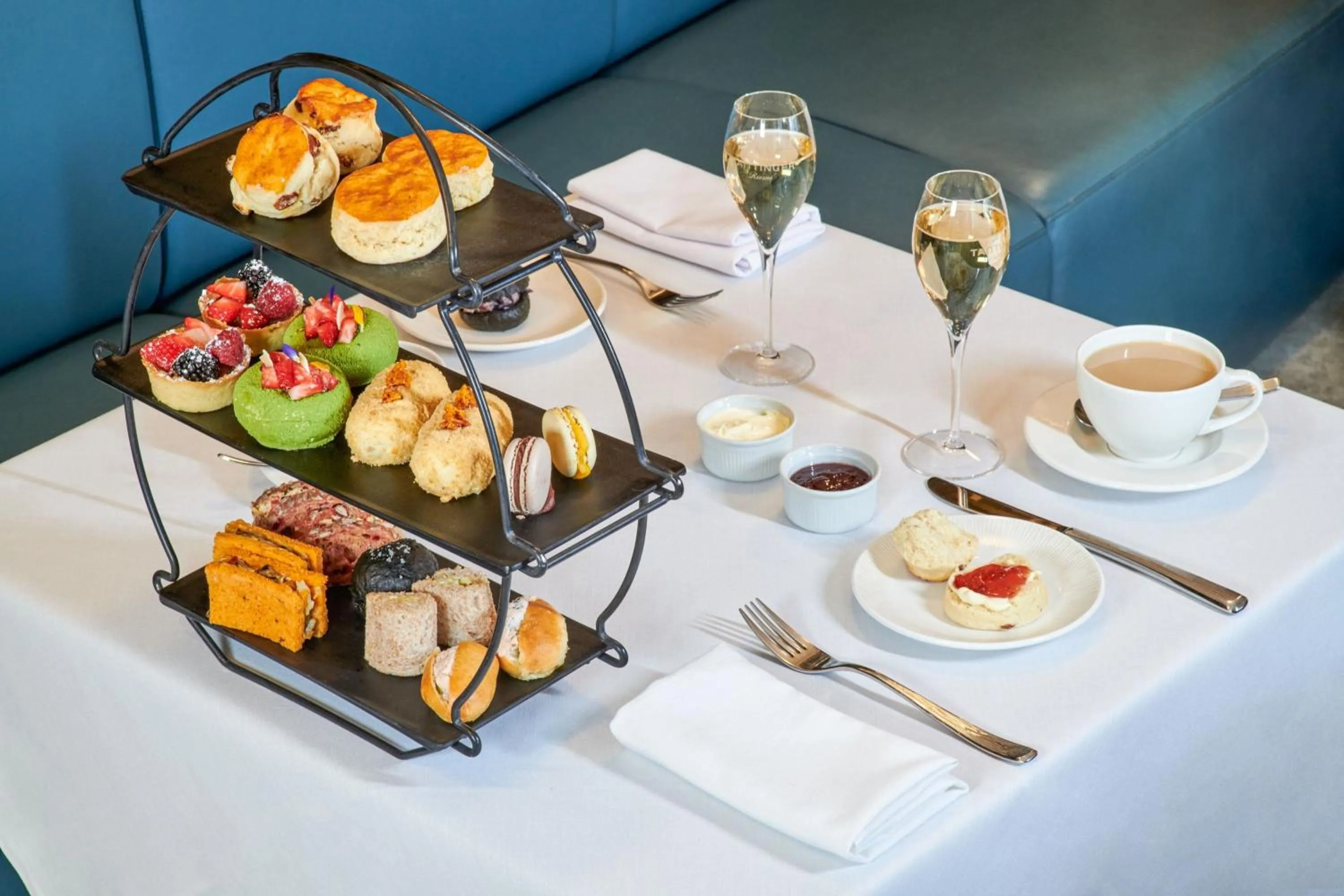 Restaurant/places to eat in The Westin London City