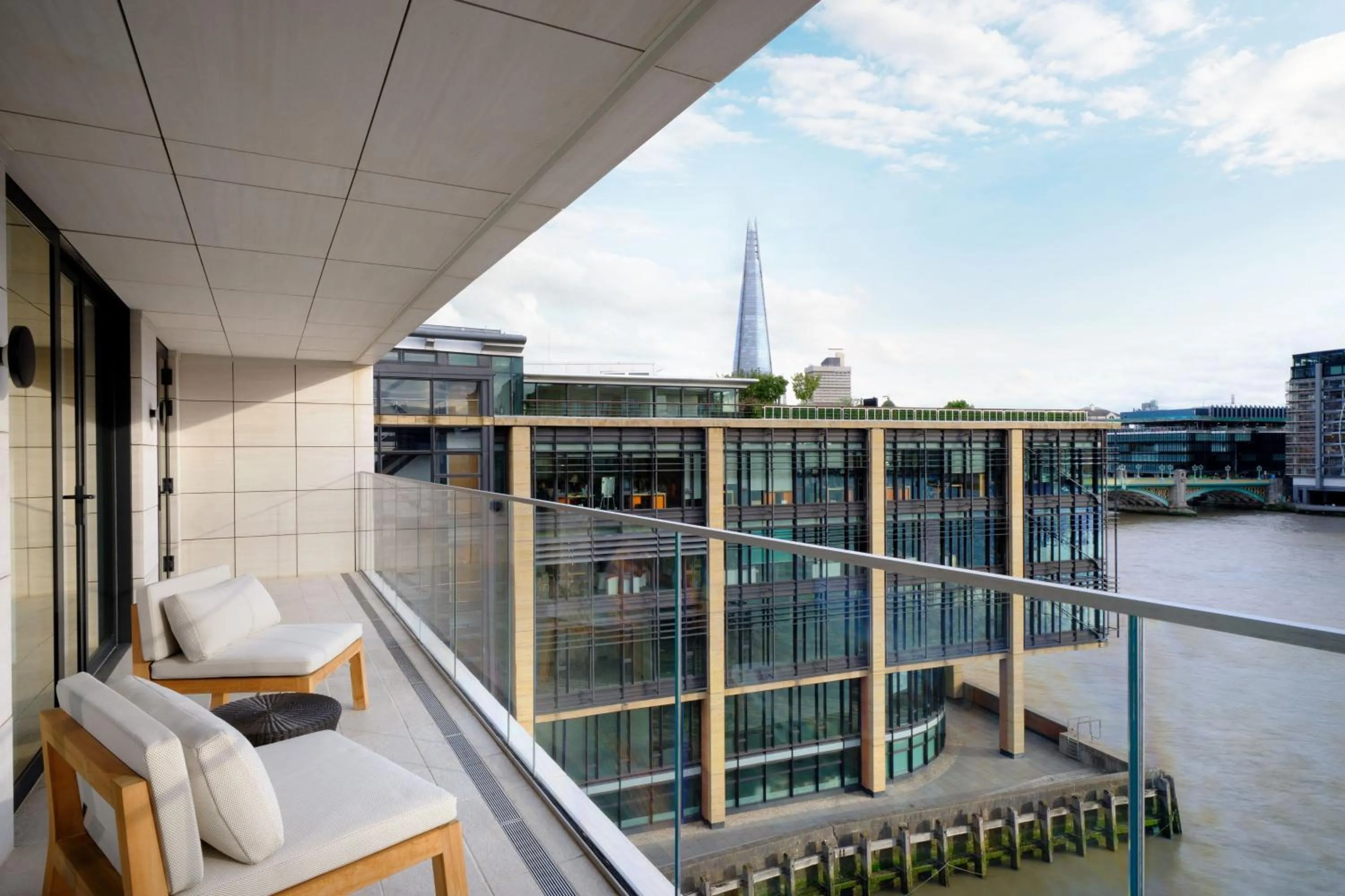 Photo of the whole room in The Westin London City