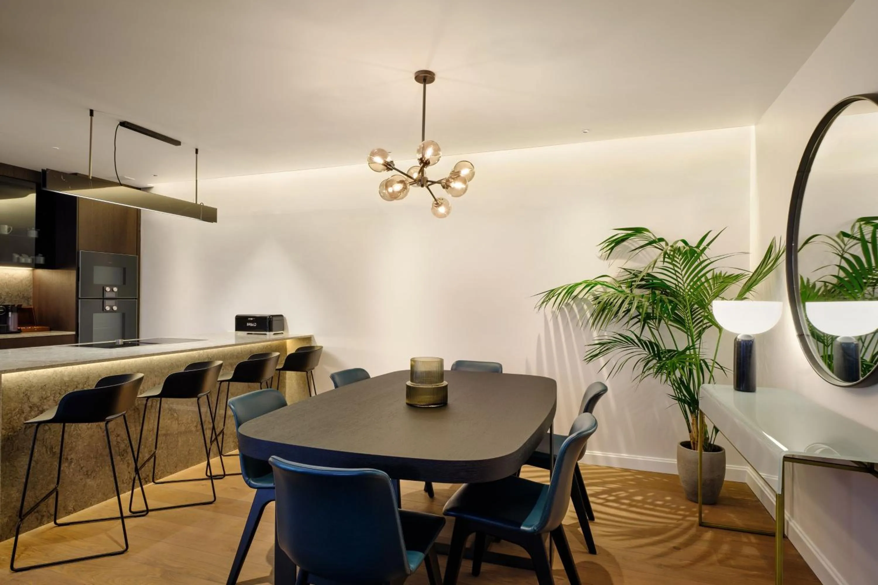 Photo of the whole room in The Westin London City