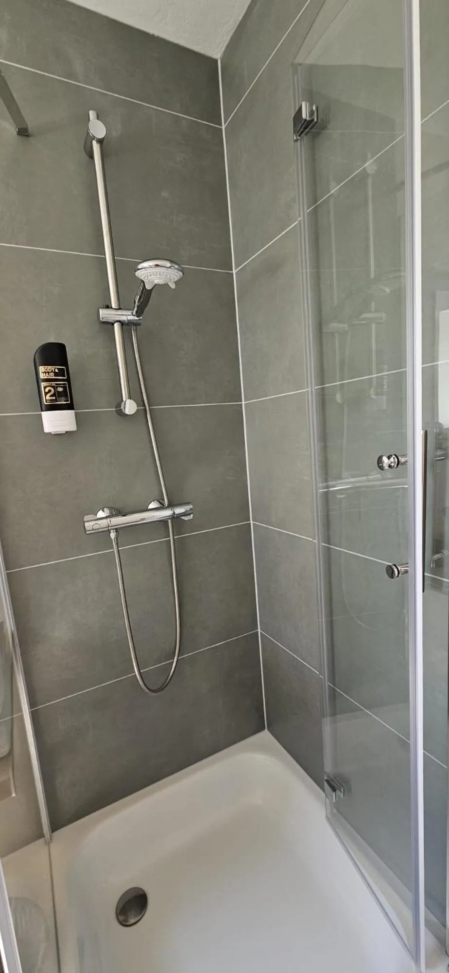 Shower in Hotel Am Deich