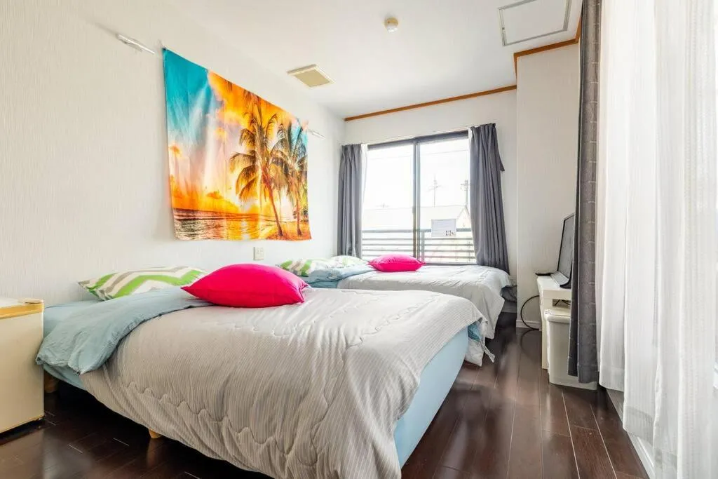 Photo of the whole room, Bed in MR. TOMO KAWANA