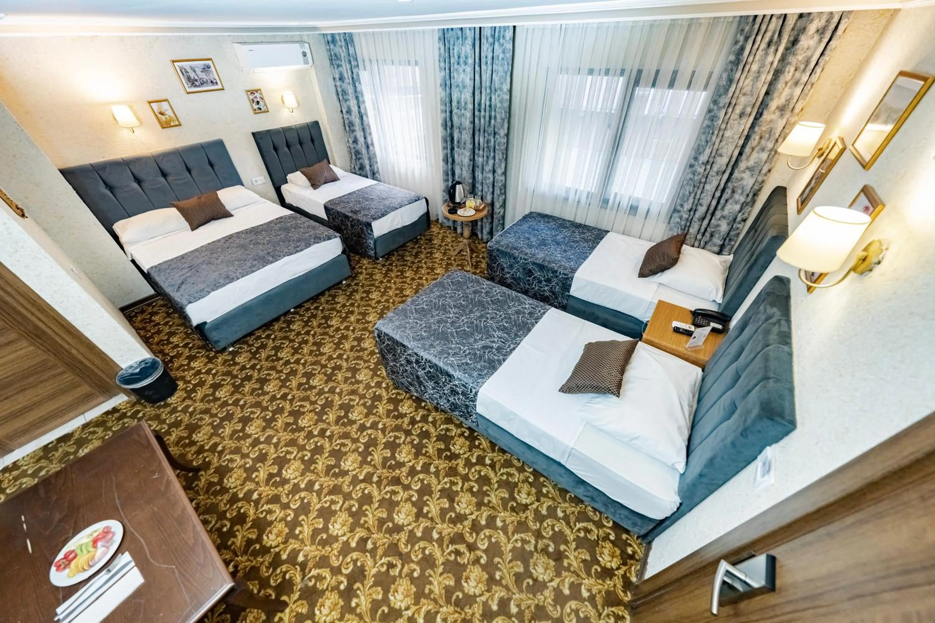 Family, Bed in Hamit Hotel Kizilay