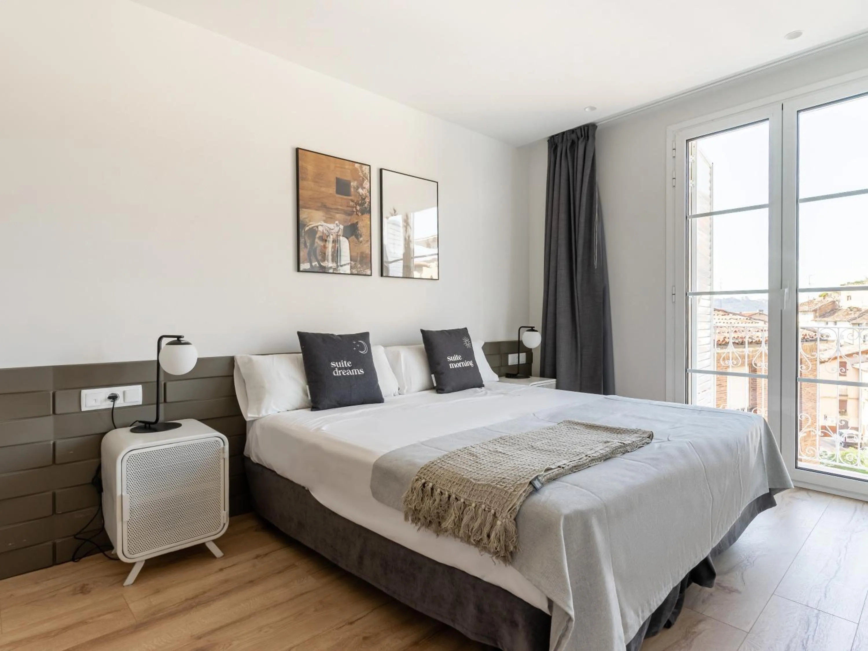 Bed in Limehome Haro Calle de la Vega