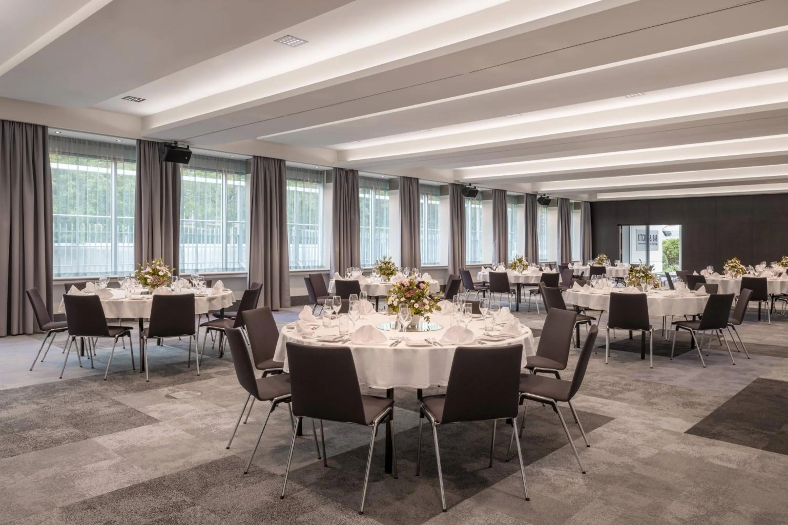 Lobby or reception in Courtyard by Marriott Linz