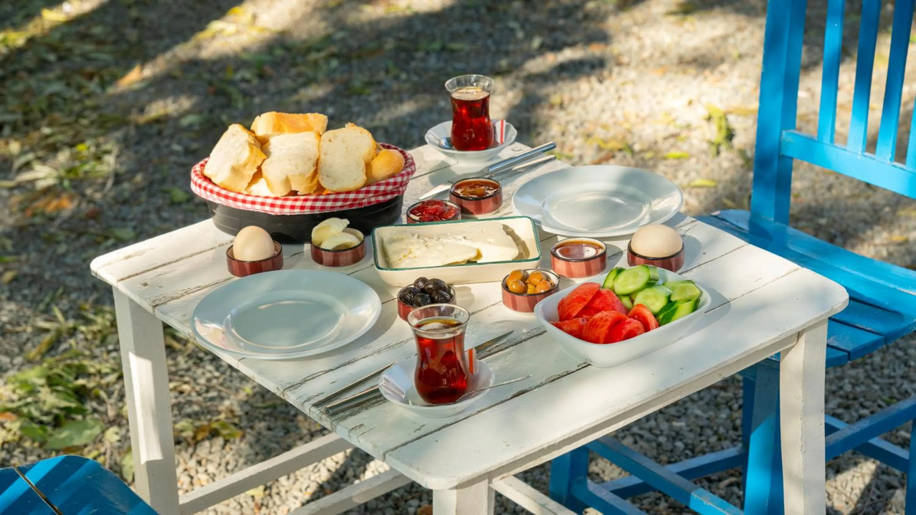 Restaurant/places to eat in Gokceada Marmaros Butik Otel