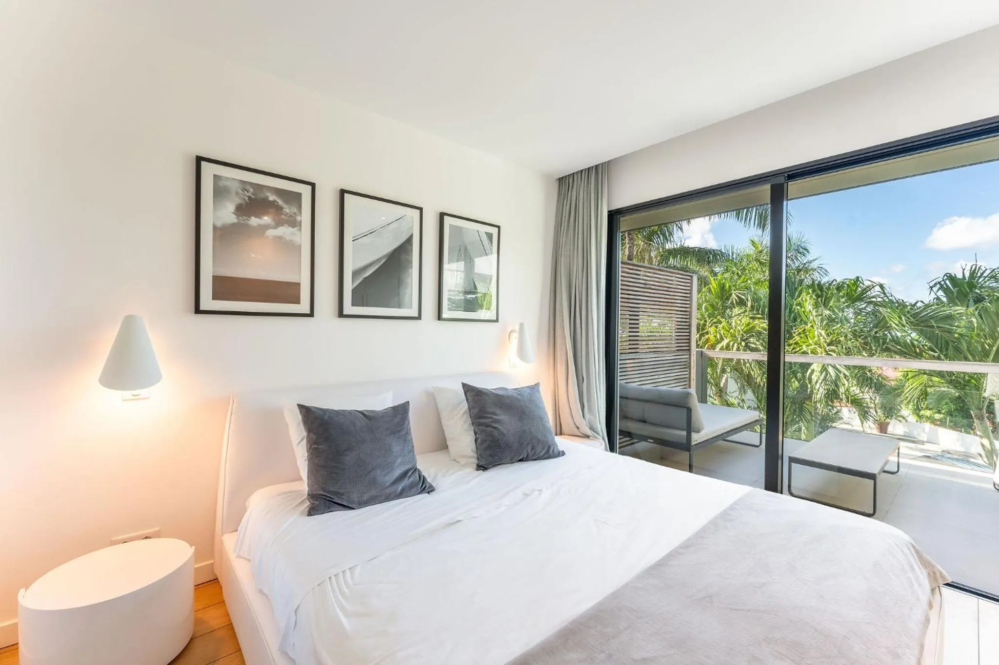 Photo of the whole room, Bed in Rêve de Saint Barth - Vue Mer - Piscine Chauffée & Jacuzzi