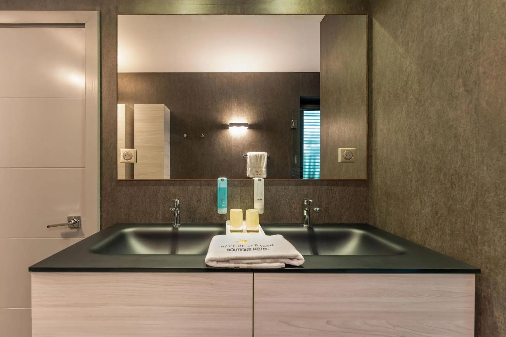 Bathroom in Rêve de Saint Barth - Vue Mer - Piscine Chauffée & Jacuzzi