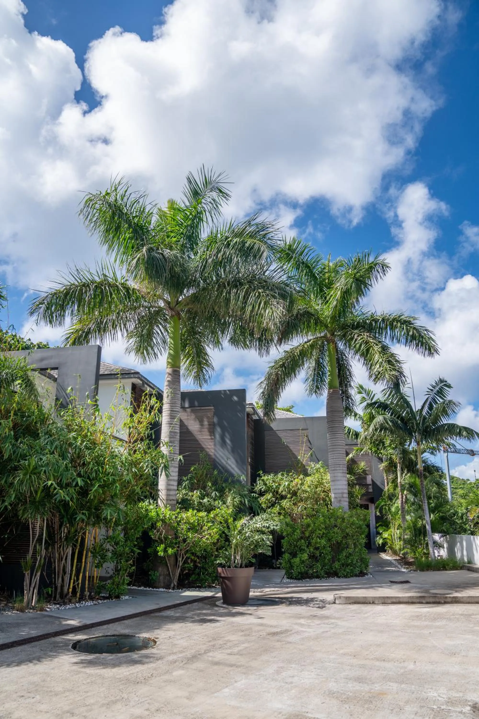 Parking in Rêve de Saint Barth - Vue Mer - Piscine Chauffée & Jacuzzi