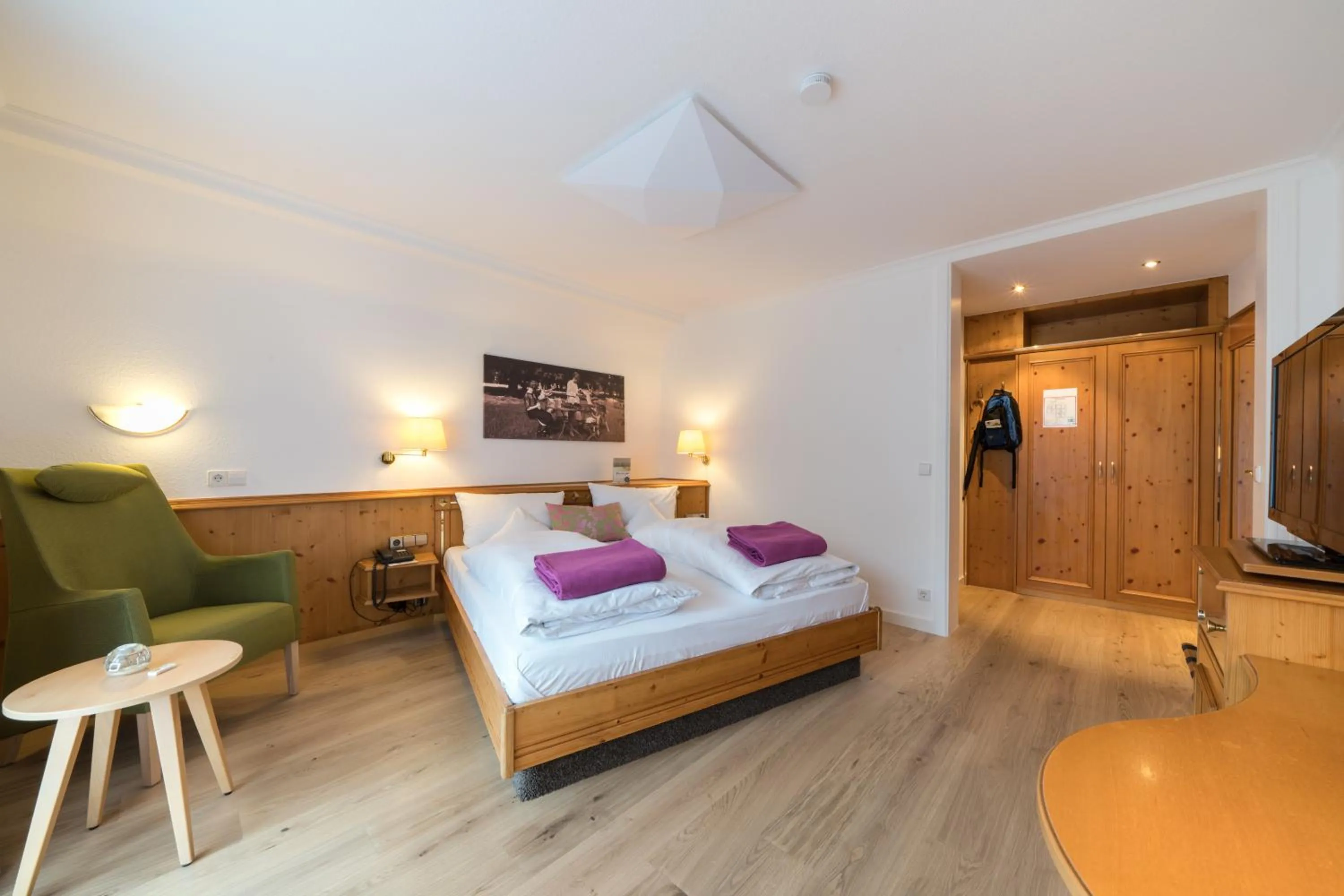 Bed in Naturparkhotel Adler