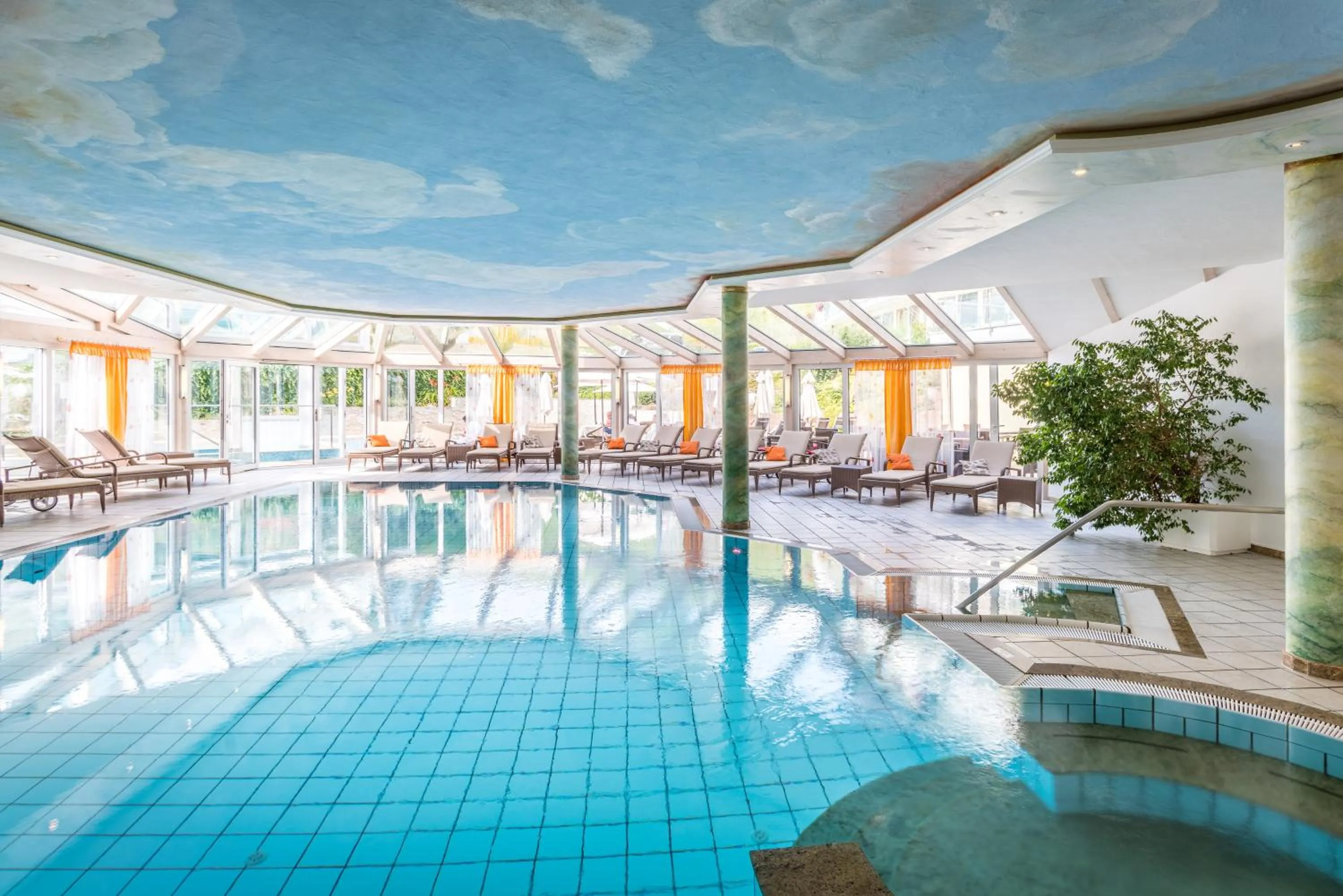Swimming pool in Naturparkhotel Adler