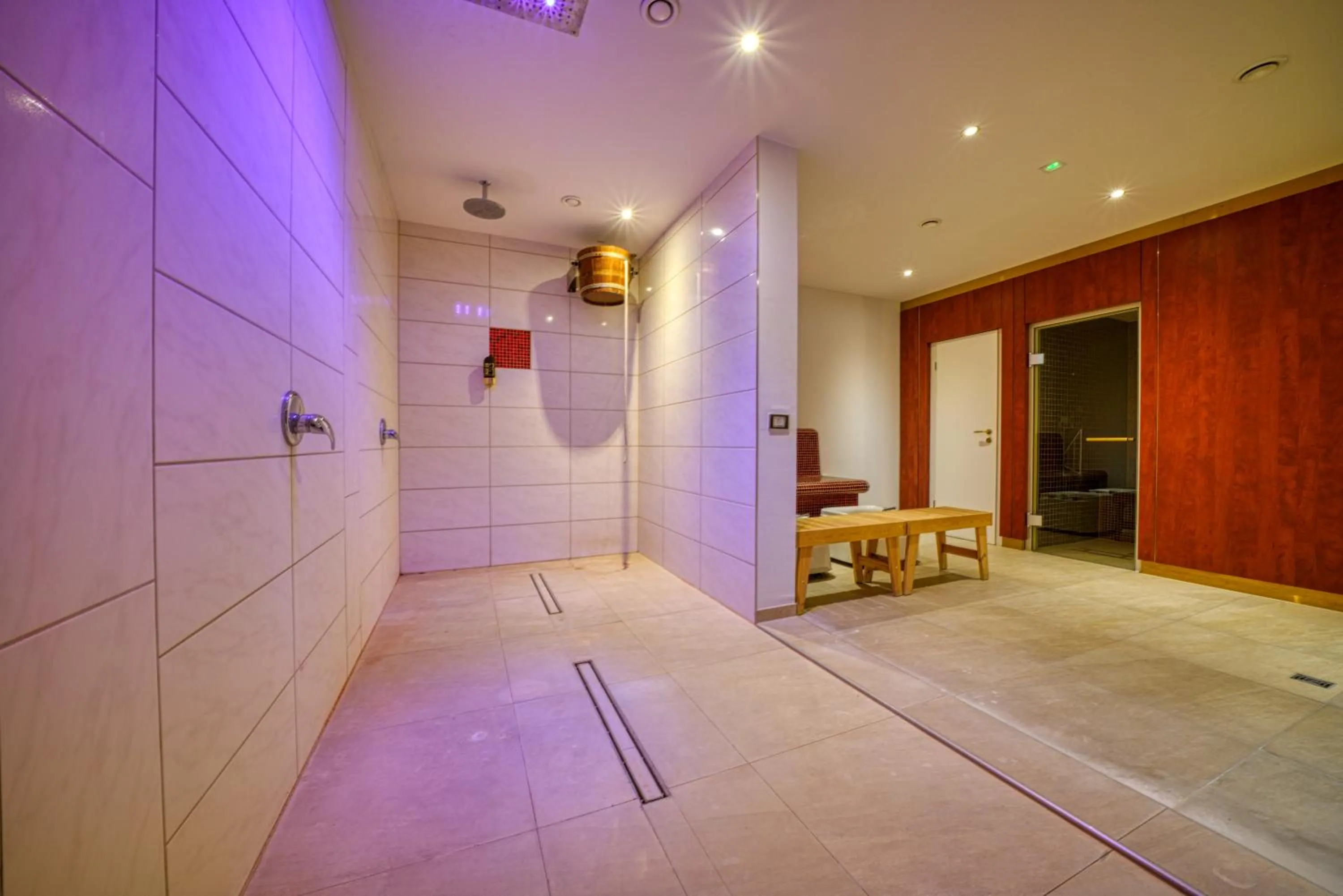 Spa and wellness centre/facilities in Hotel Seeblick Wismar