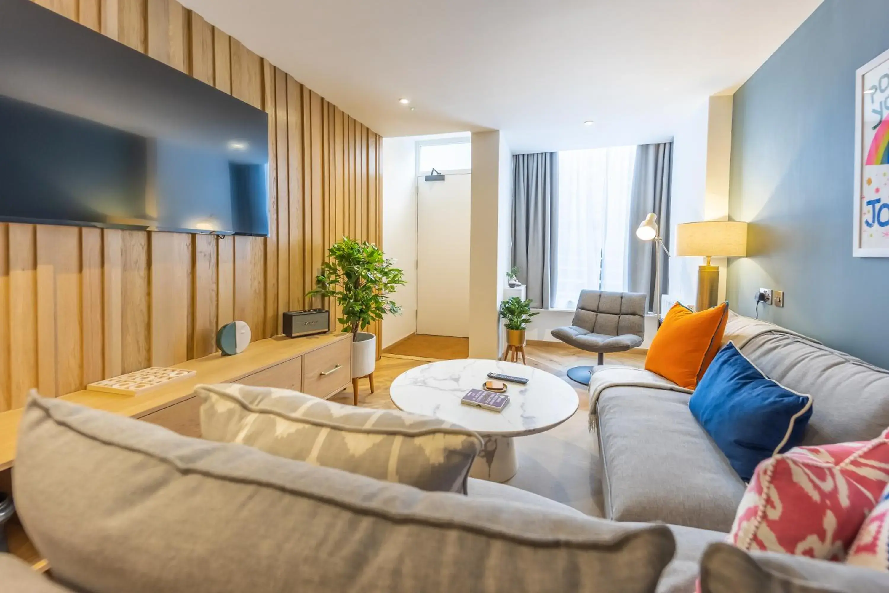 Two Bed Apartment in No1 Apartments Edinburgh - New Town Two Bed Apartment in No1 Apartments Edinburgh - New Town