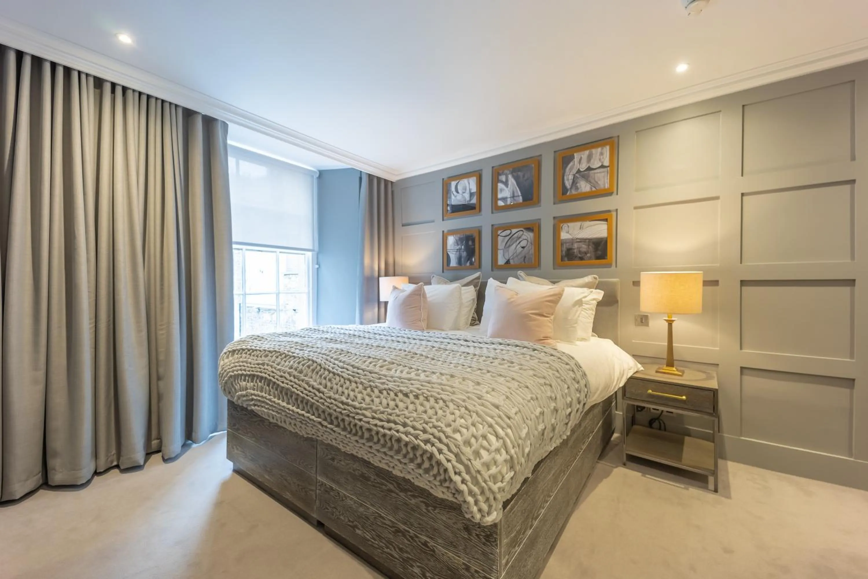 Bed in No1 Apartments Edinburgh - New Town