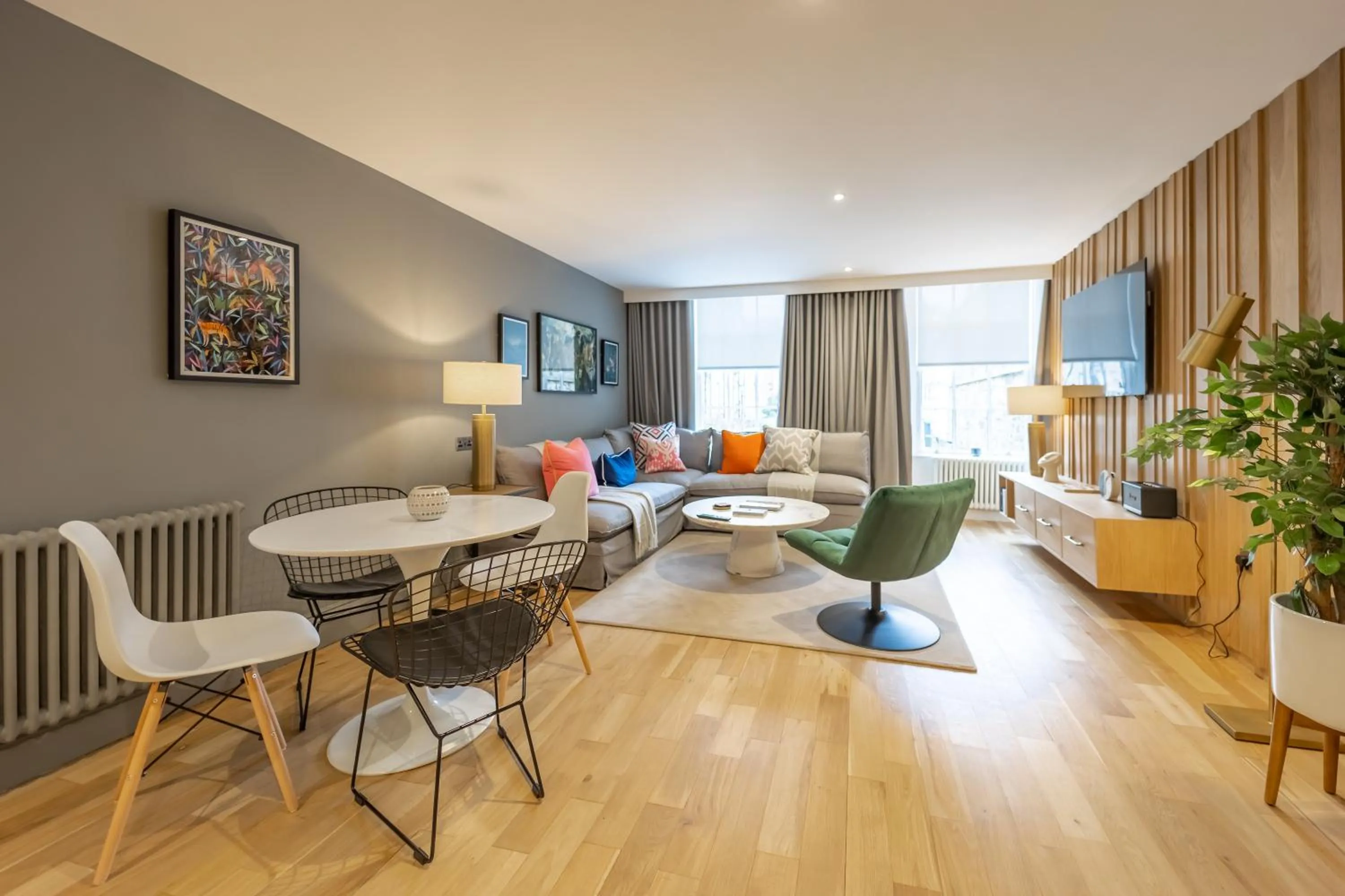 Living room in No1 Apartments Edinburgh - New Town
