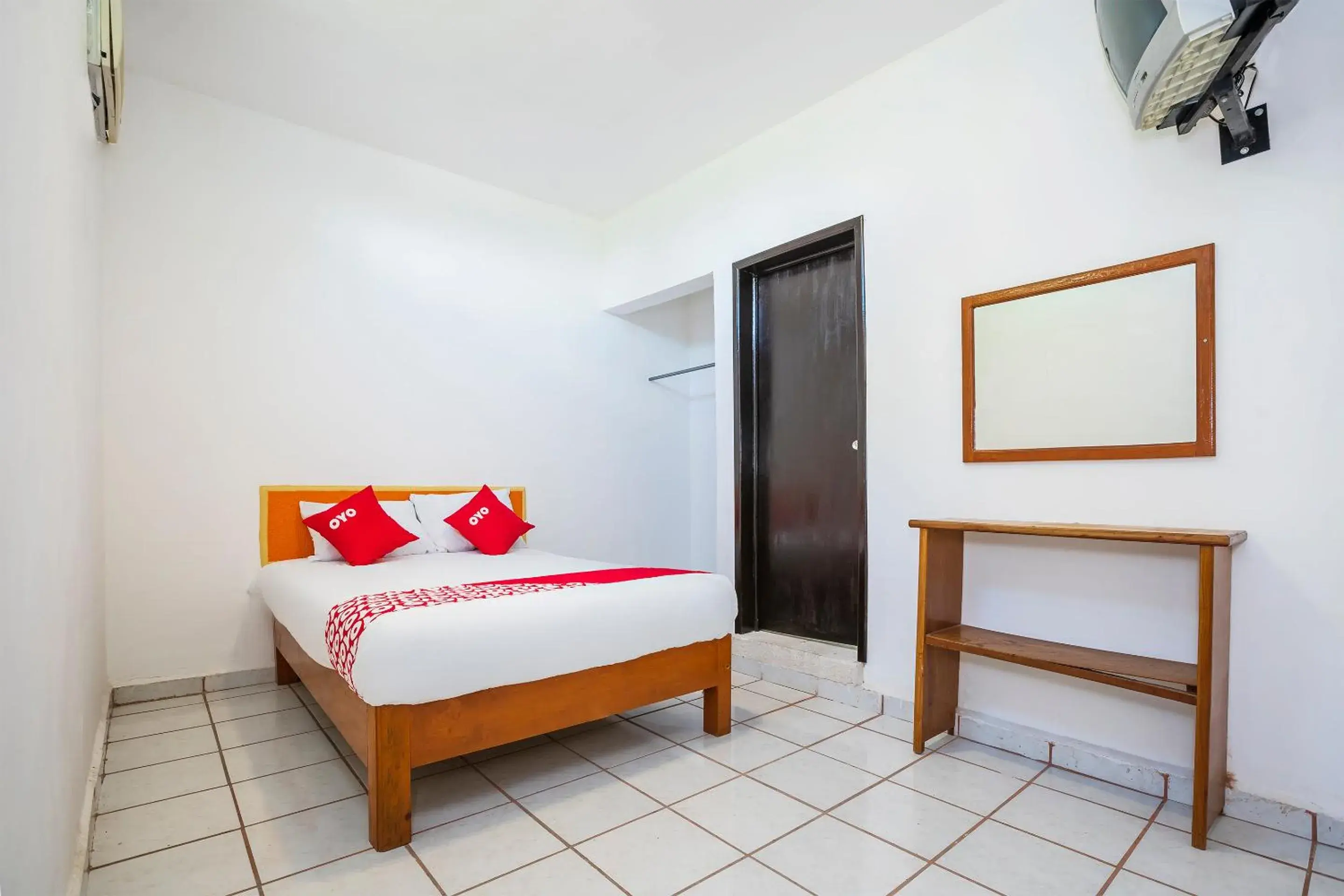 Basic in OYO Hotel Mexico Basic in OYO Hotel Mexico