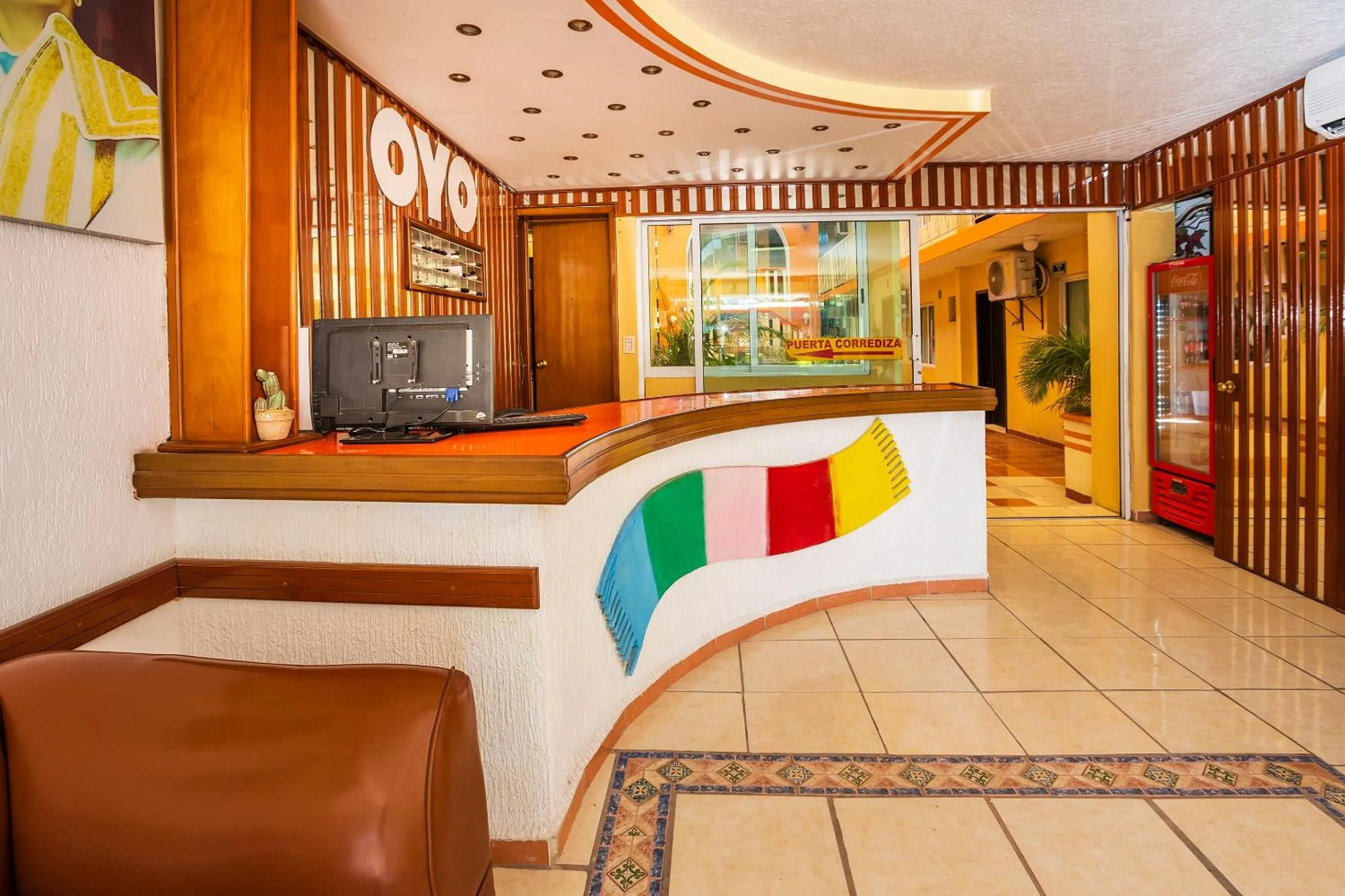 Lobby or reception in OYO Hotel Mexico