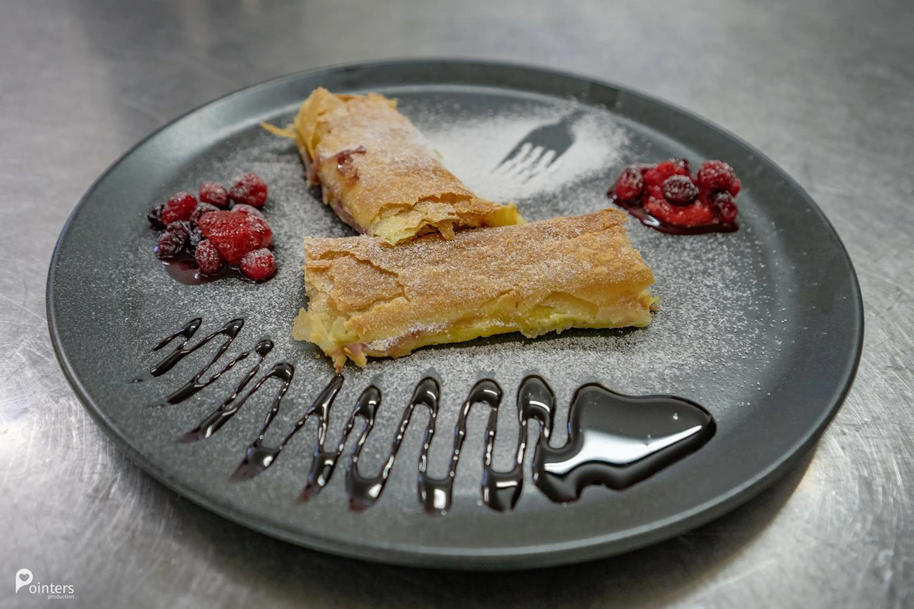 Restaurant/places to eat in Hotel Amarilis