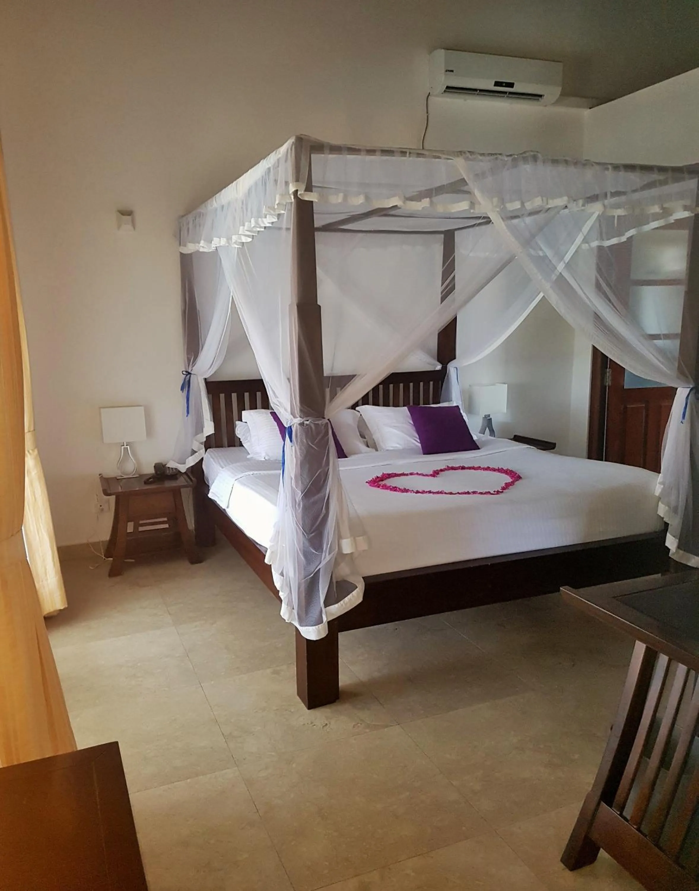 Photo of the whole room, Bed in IMAGINE Villa Hotel