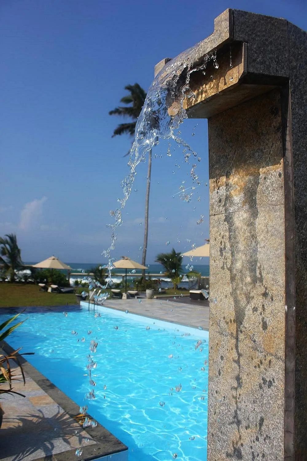 Swimming pool in IMAGINE Villa Hotel