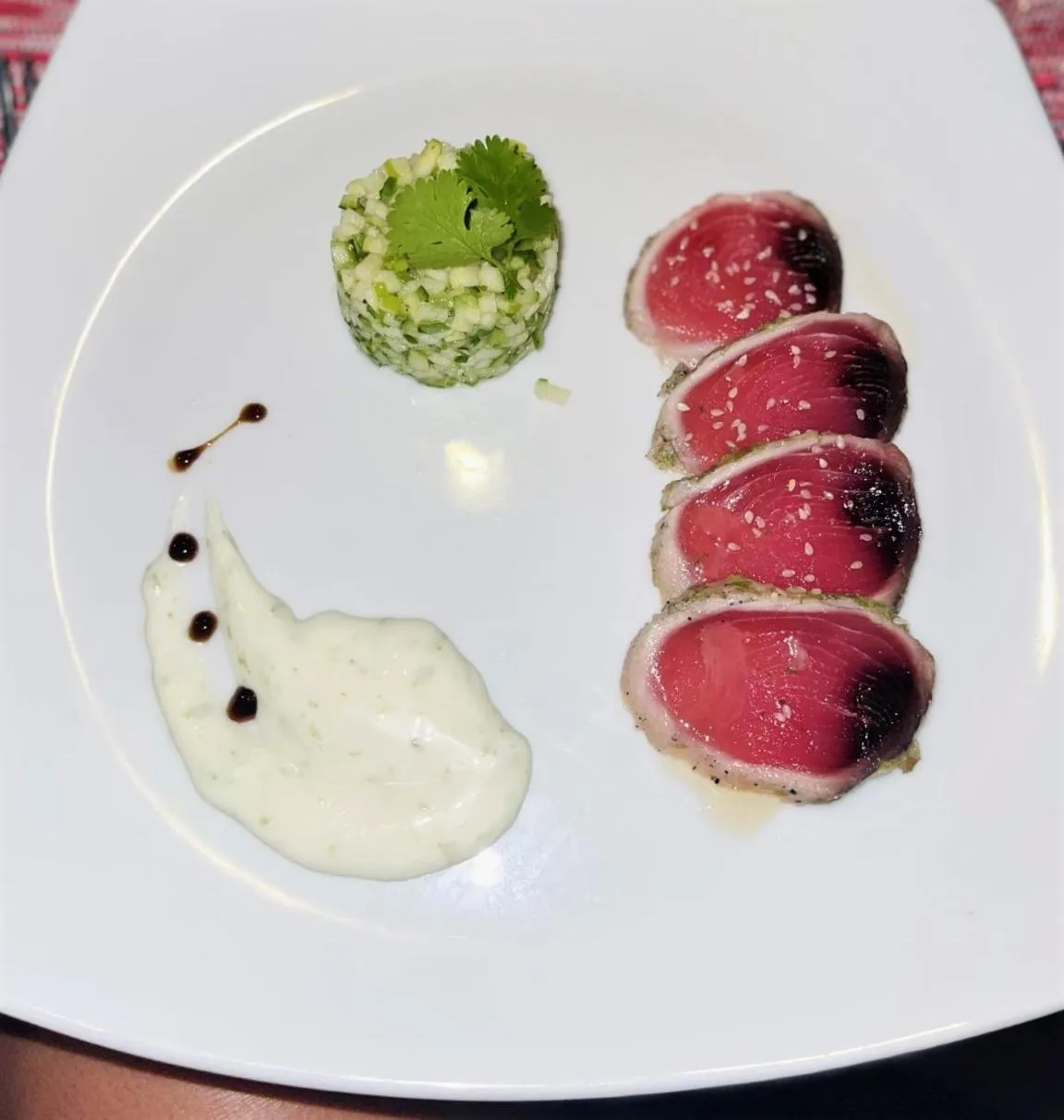 Food and drinks in IMAGINE Villa Hotel