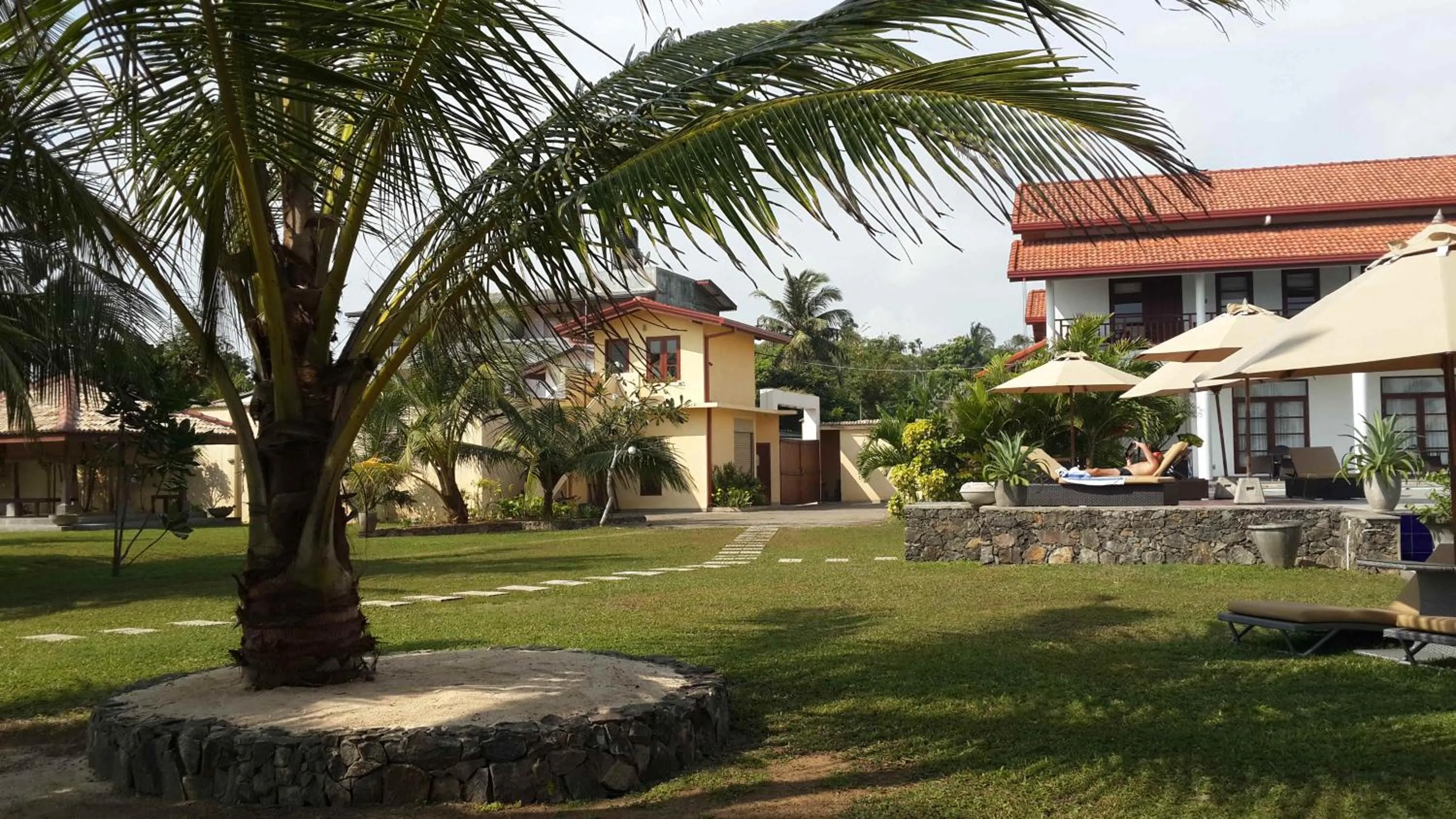 Garden in IMAGINE Villa Hotel