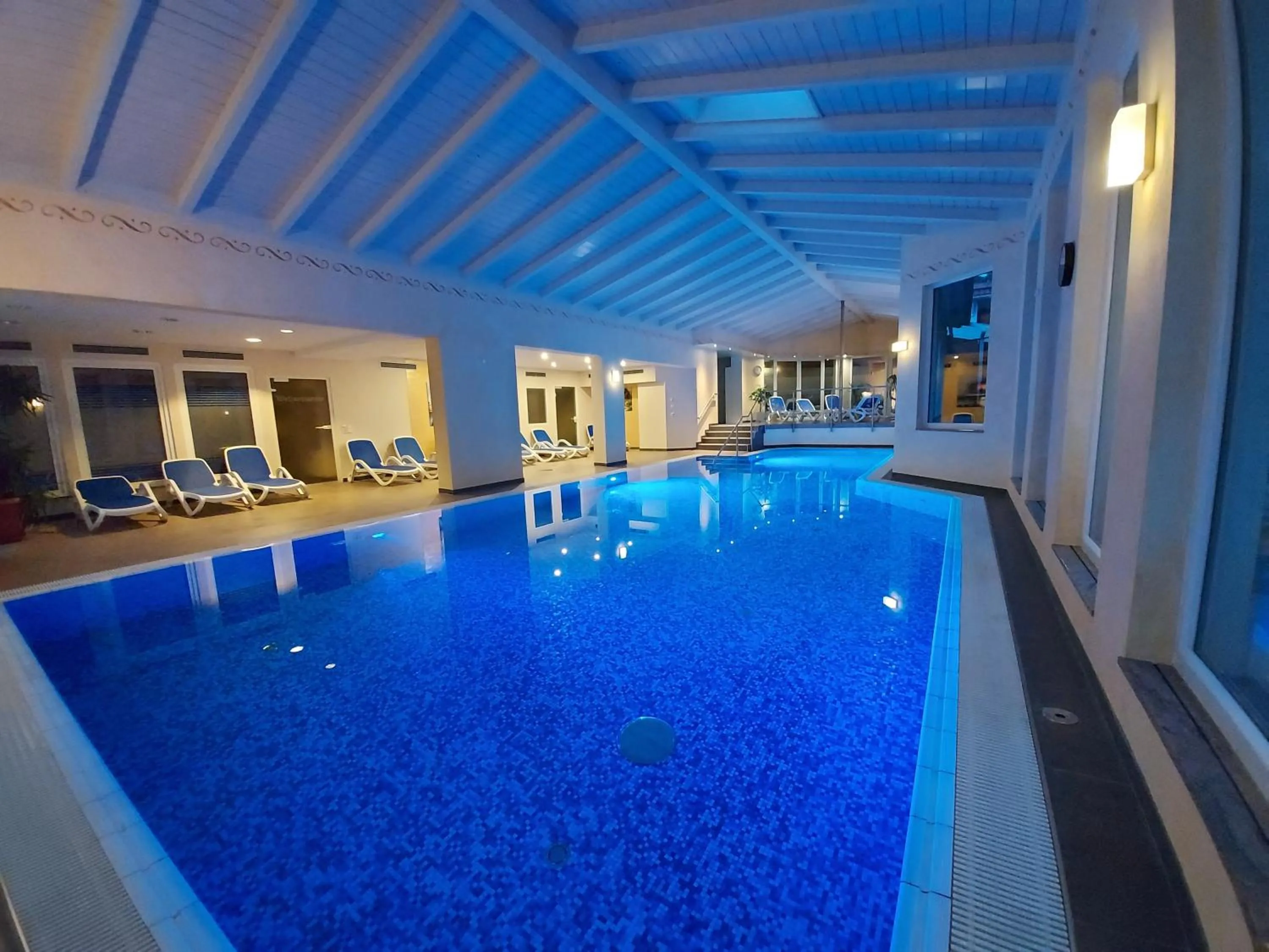 Swimming pool in Hotel Klosterbräustuben